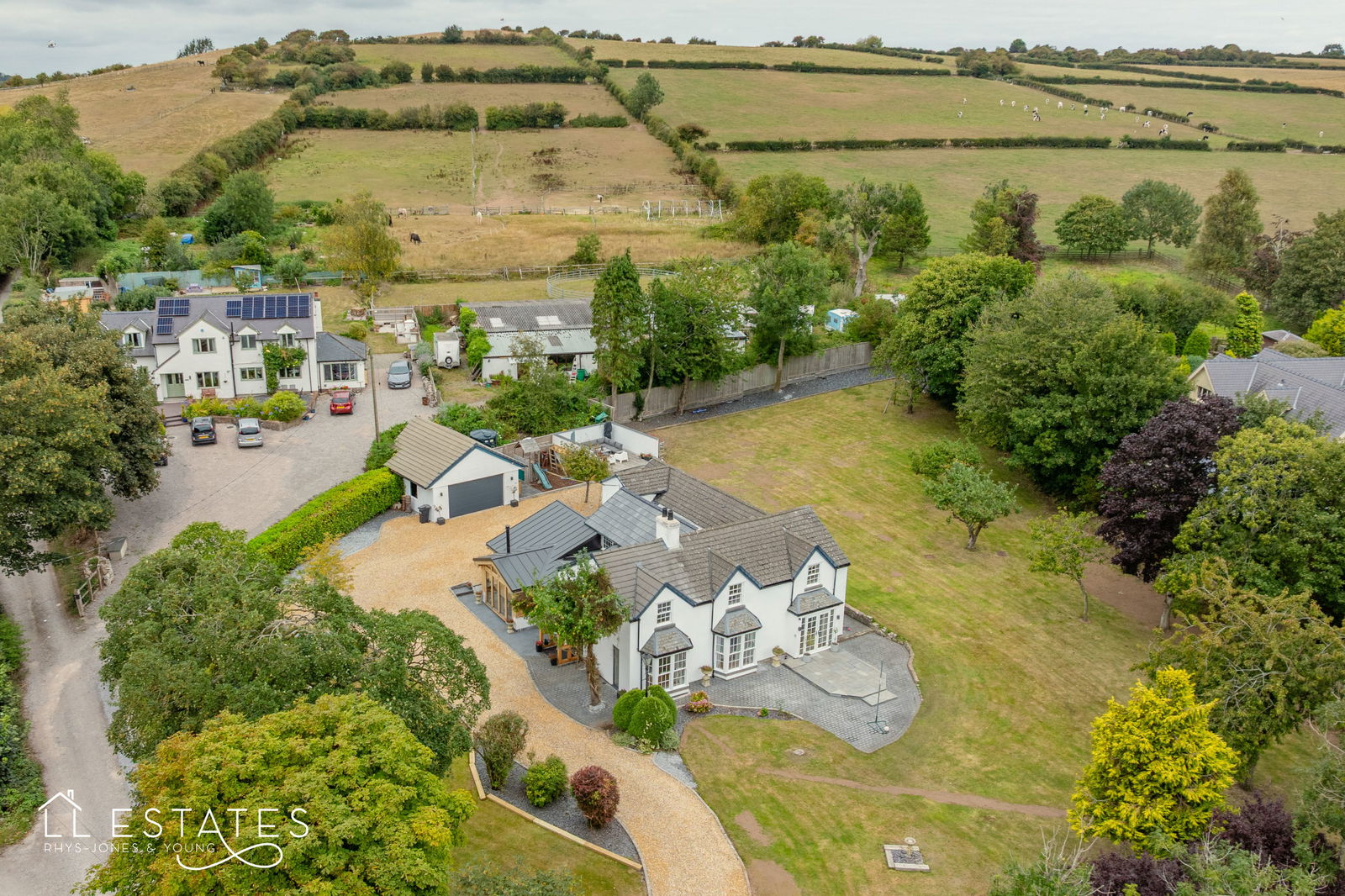 5 bed detached house for sale in Marian, Trelawnyd 38