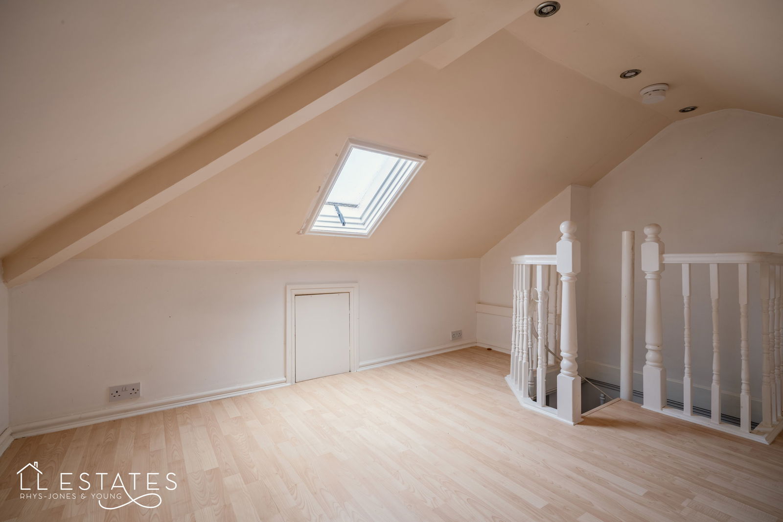 4 bed semi-detached house for sale in Trellewelyn Road, Rhyl  - Property Image 12