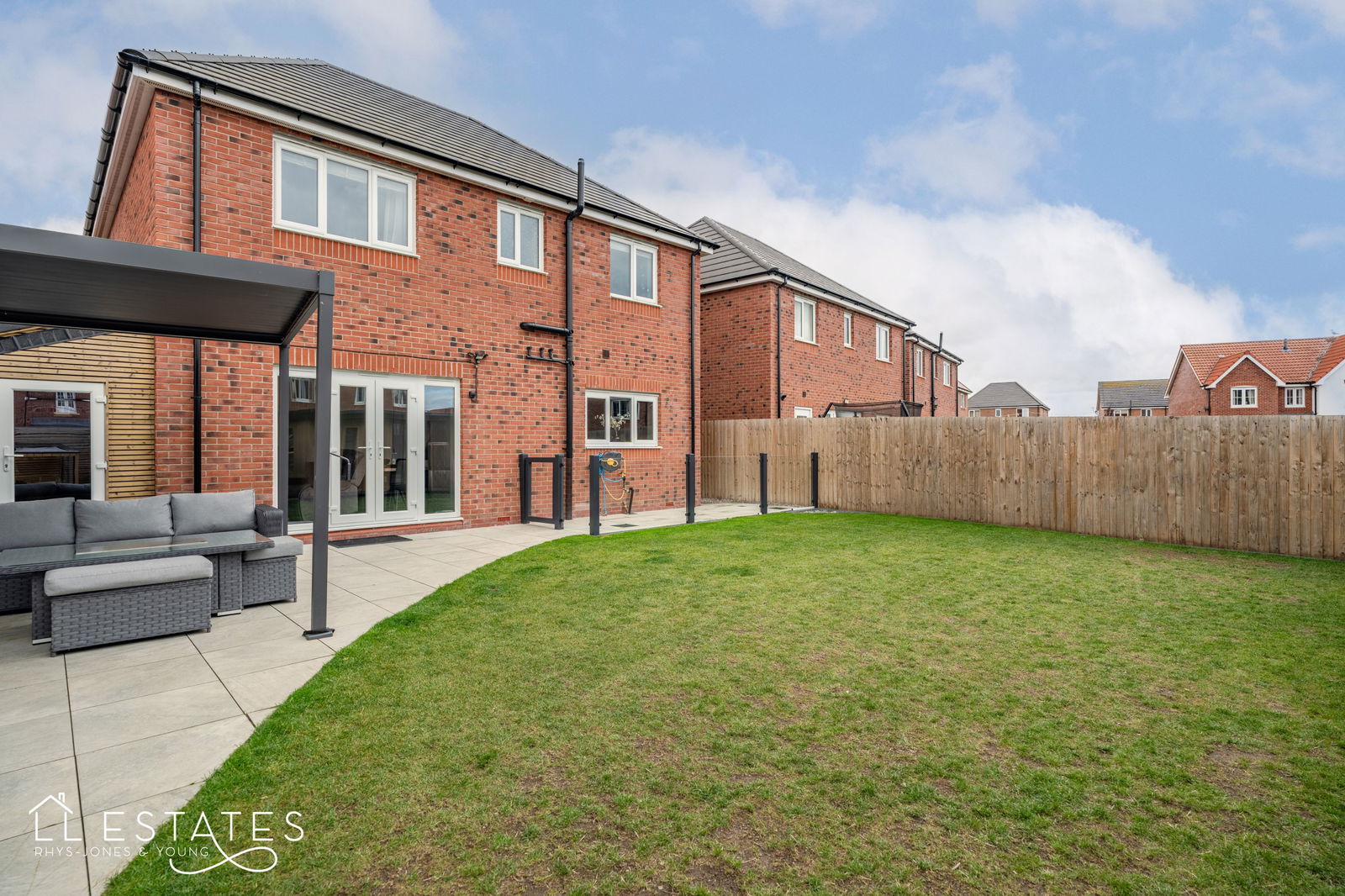 4 bed detached house for sale in Dreif Tegeirian, Rhyl 14