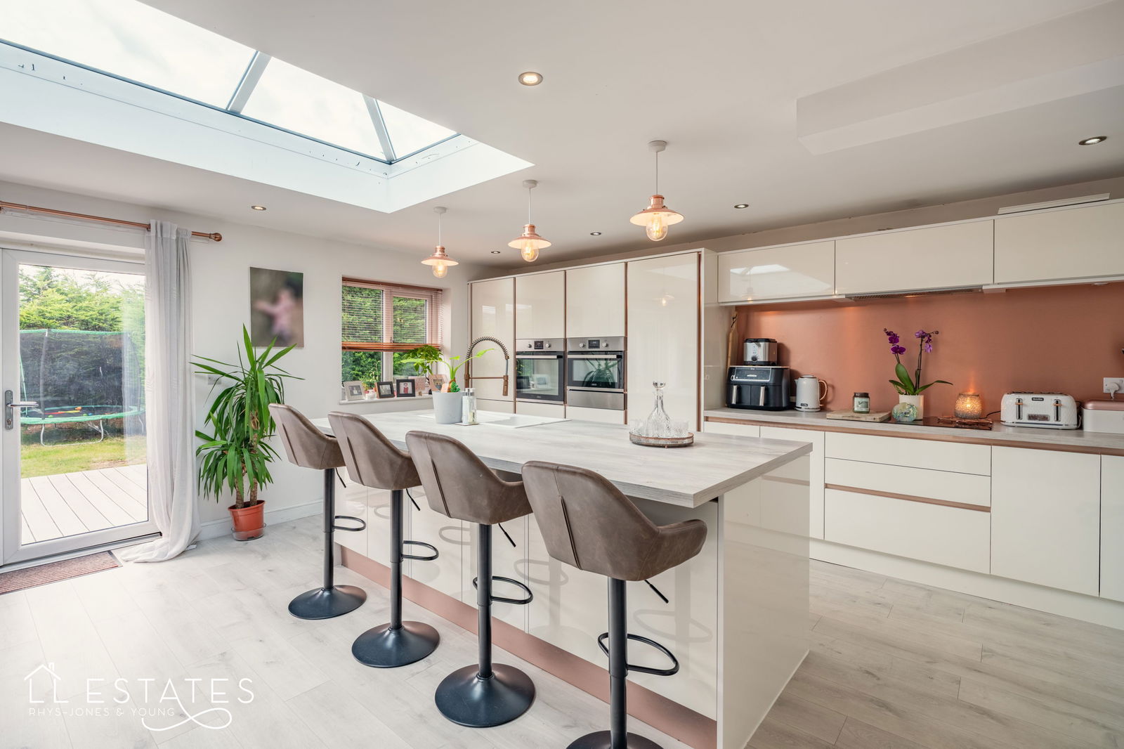2 bed bungalow for sale in Beverley Drive, Prestatyn, LL19
