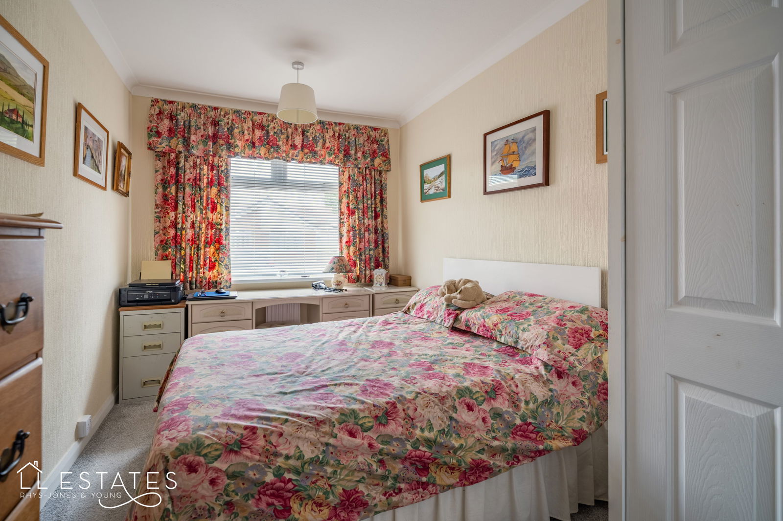 2 bed bungalow for sale in Garnett Drive, Prestatyn 4