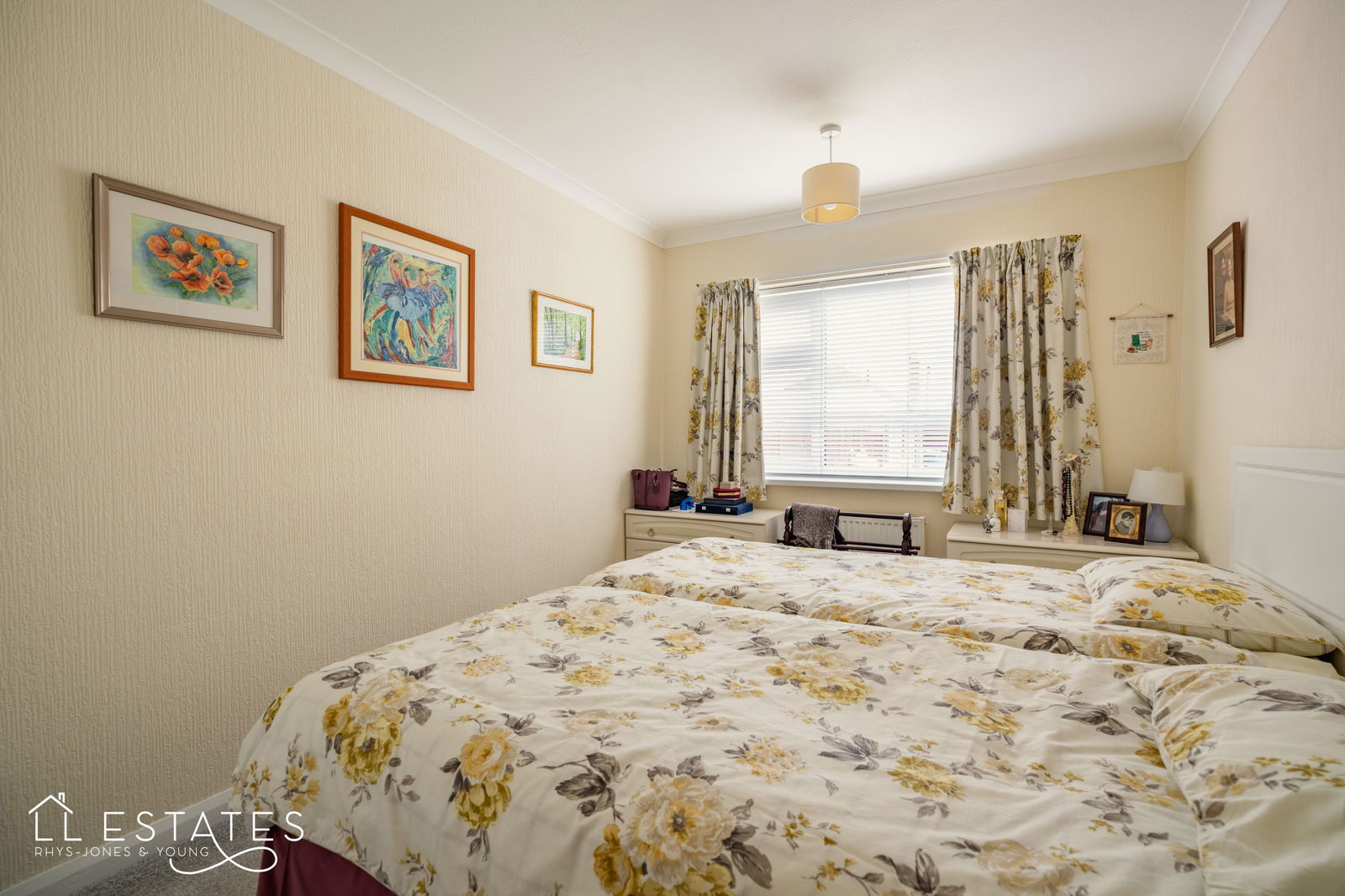 2 bed bungalow for sale in Garnett Drive, Prestatyn 5