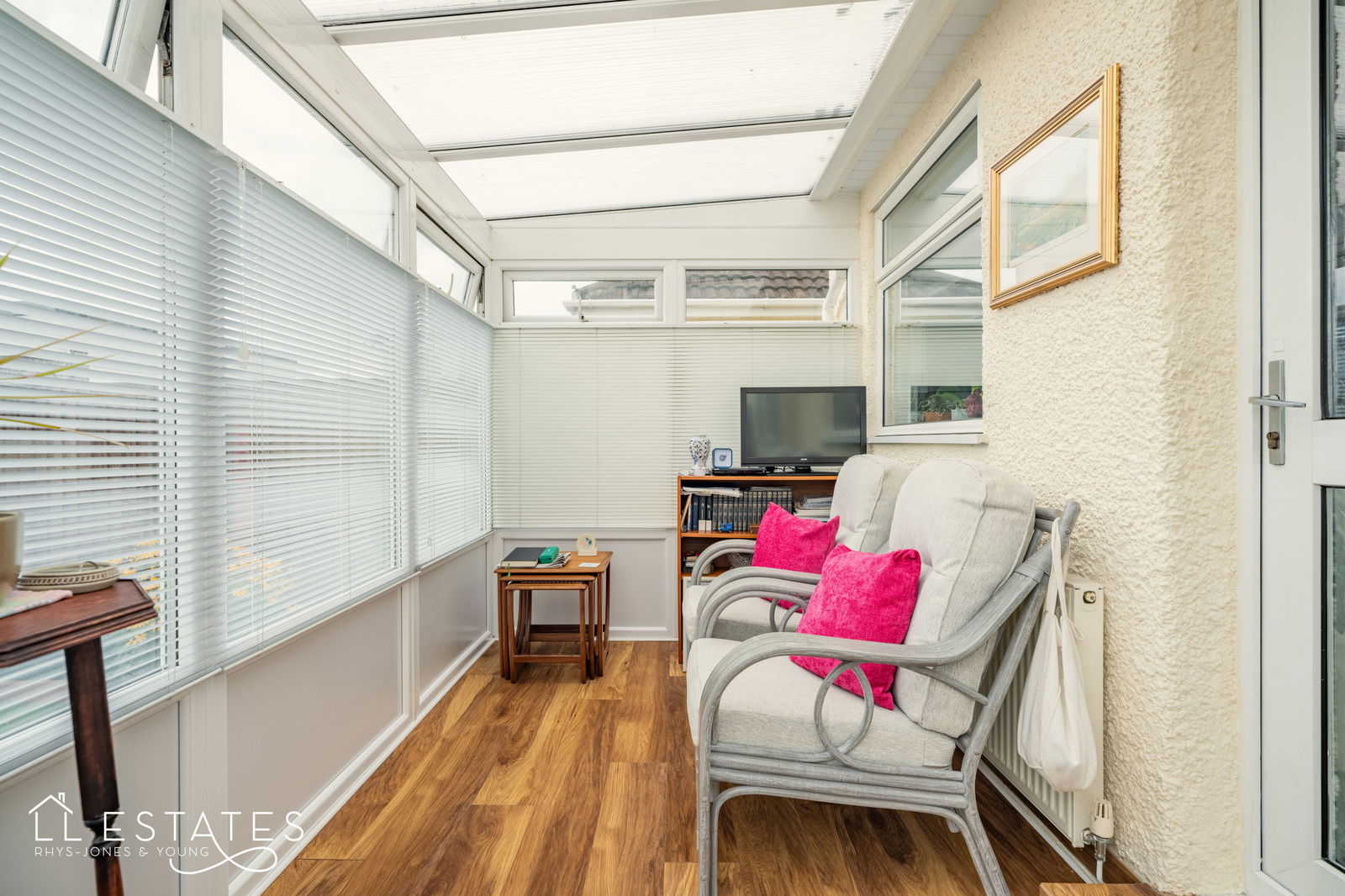 2 bed bungalow for sale in Garnett Drive, Prestatyn 7