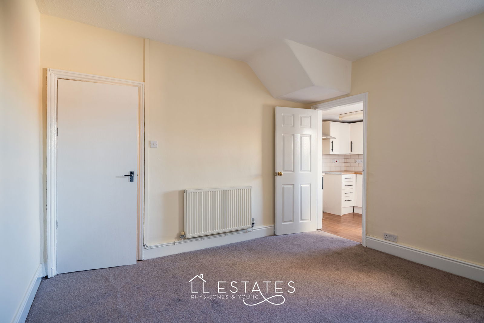3 bed terraced house for sale in Millbank Road, Rhyl  - Property Image 6
