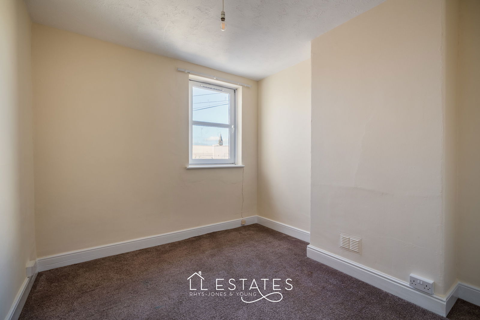 3 bed terraced house for sale in Millbank Road, Rhyl 9