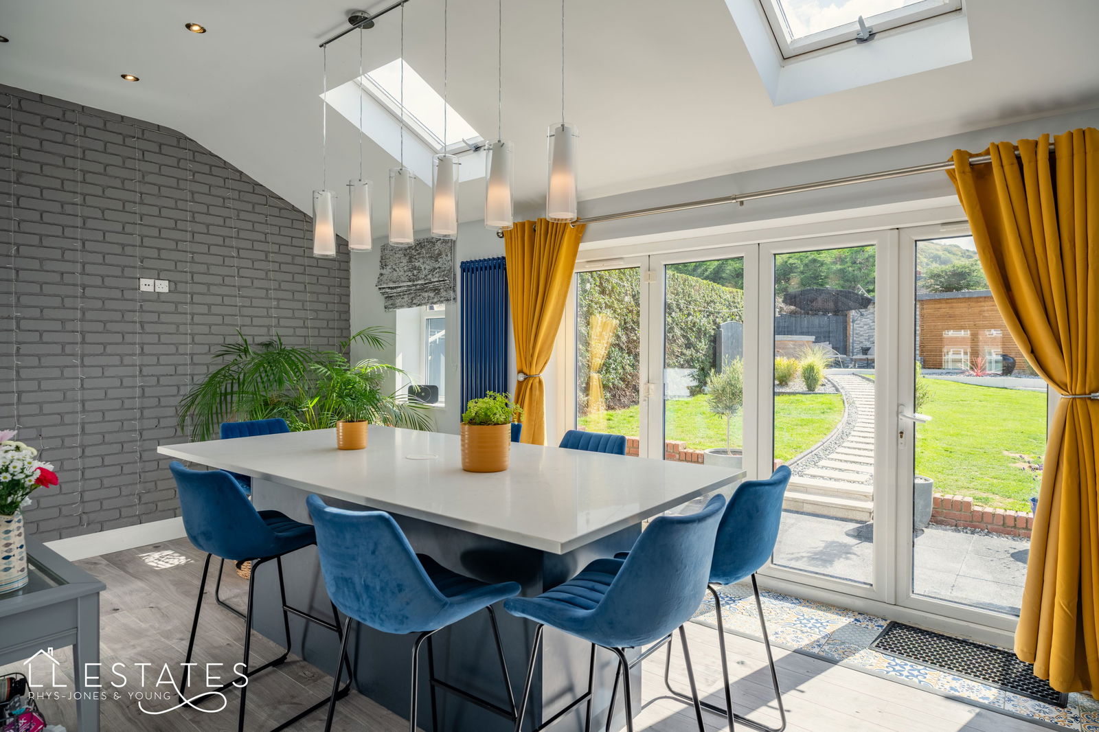 3 bed semi-detached house for sale in Princes Avenue, Prestatyn  - Property Image 3
