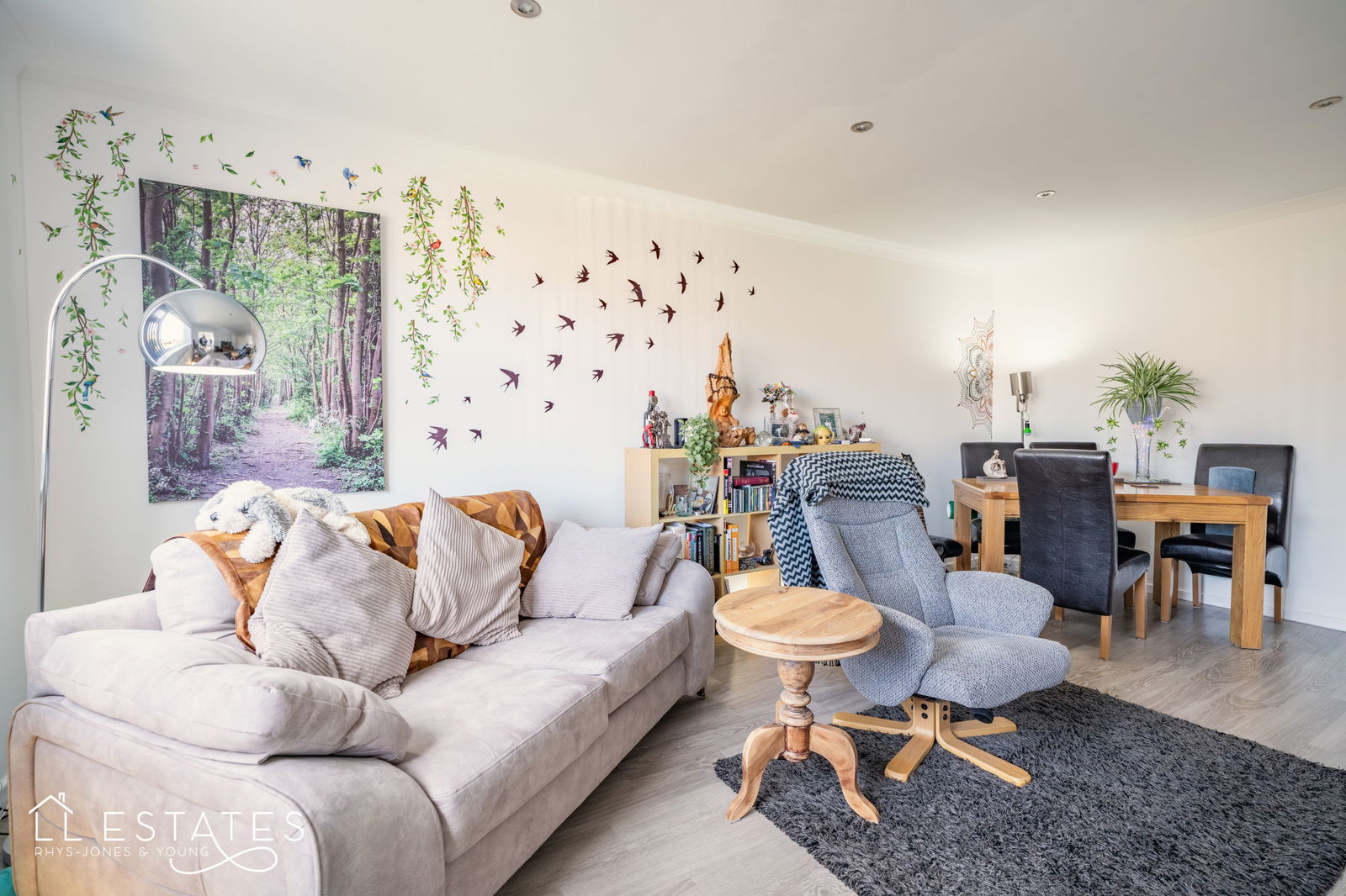 2 bed bungalow for sale in Cedar Avenue, Rhyl  - Property Image 4