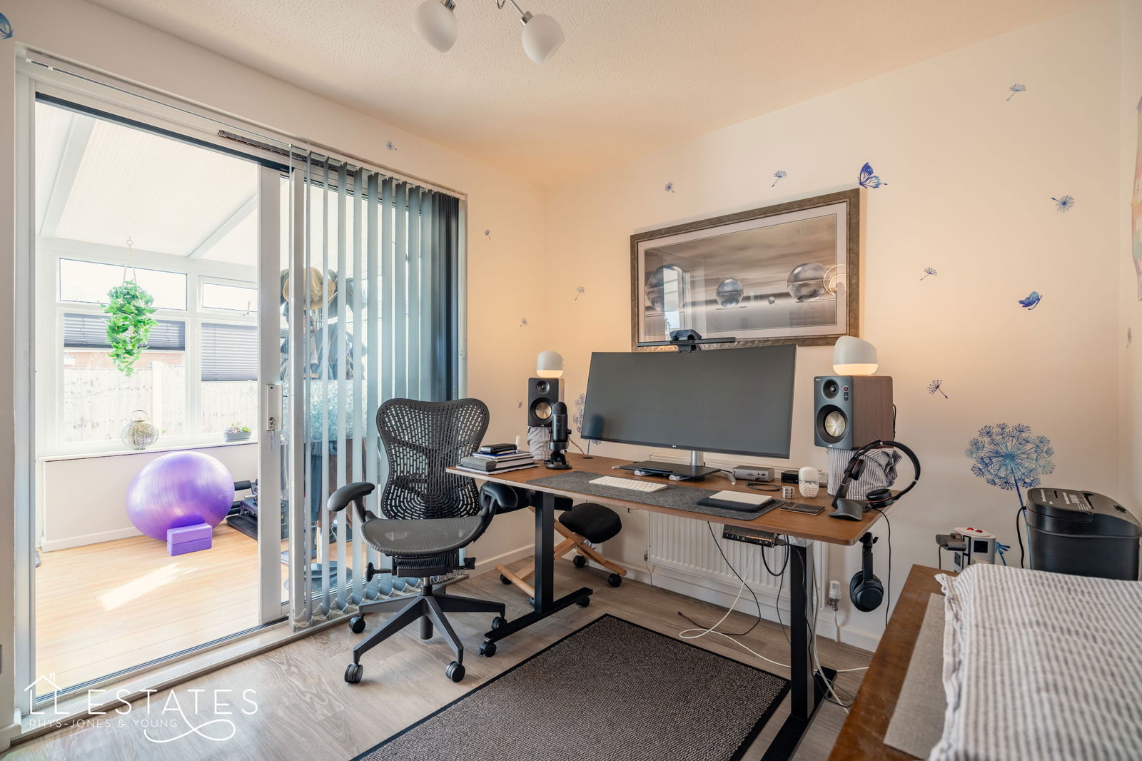 2 bed bungalow for sale in Cedar Avenue, Rhyl  - Property Image 8