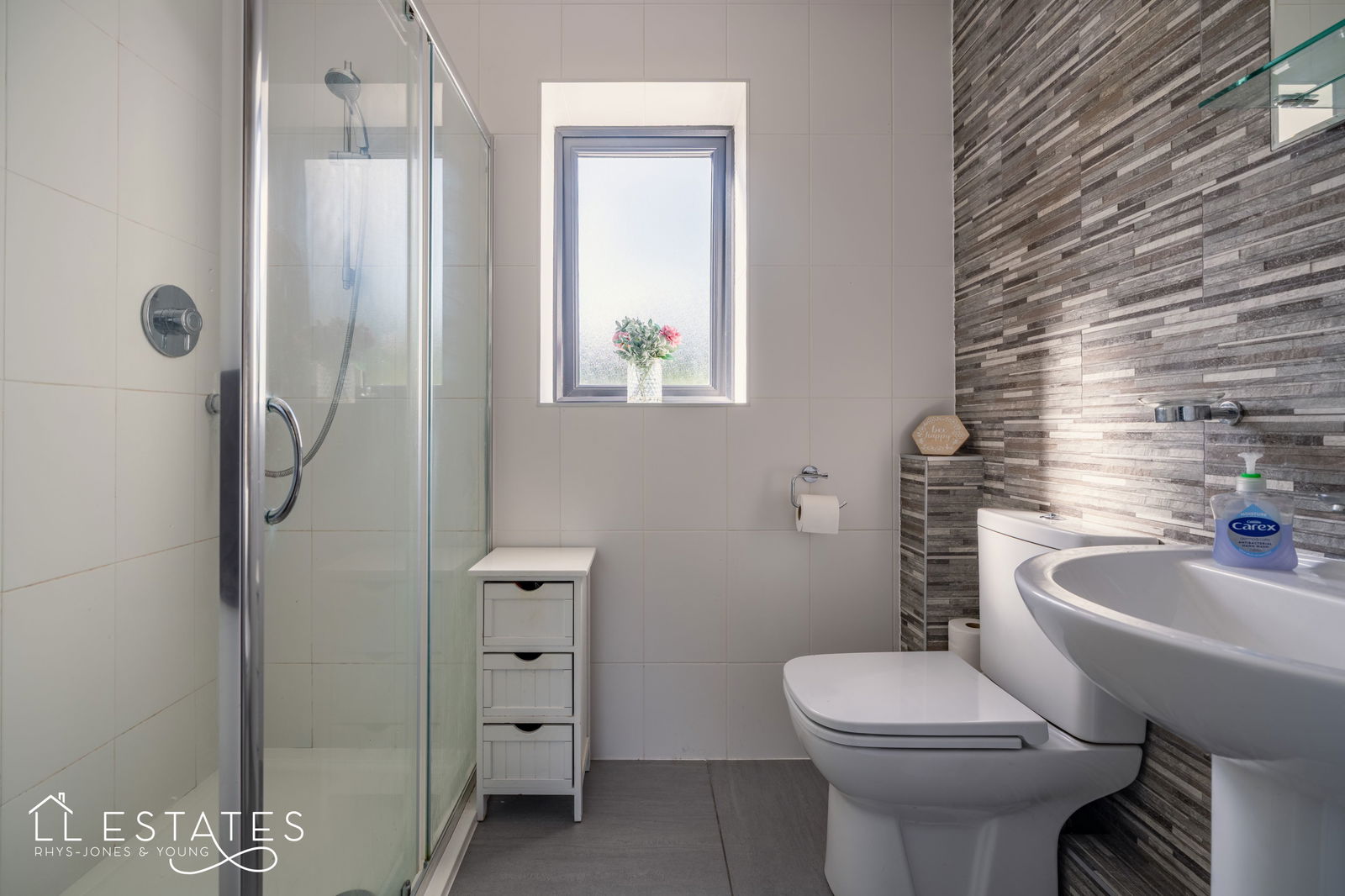 4 bed bungalow for sale in Mount Road, St. Asaph  - Property Image 14