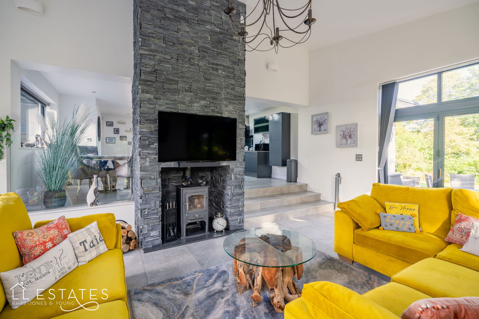 4 bed bungalow for sale in Mount Road, St. Asaph  - Property Image 6