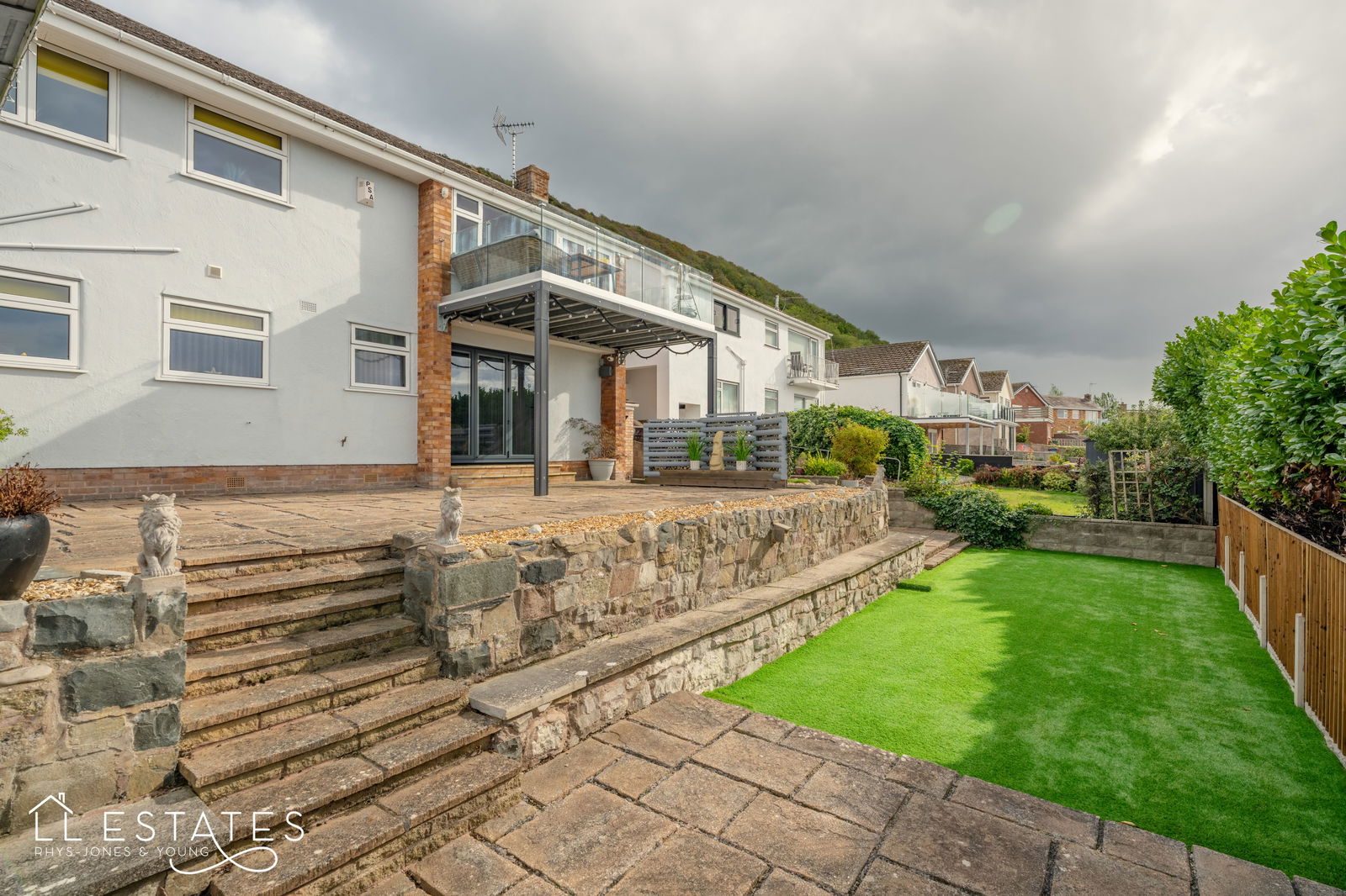 3 bed detached house for sale in Orme View Drive, Prestatyn 19