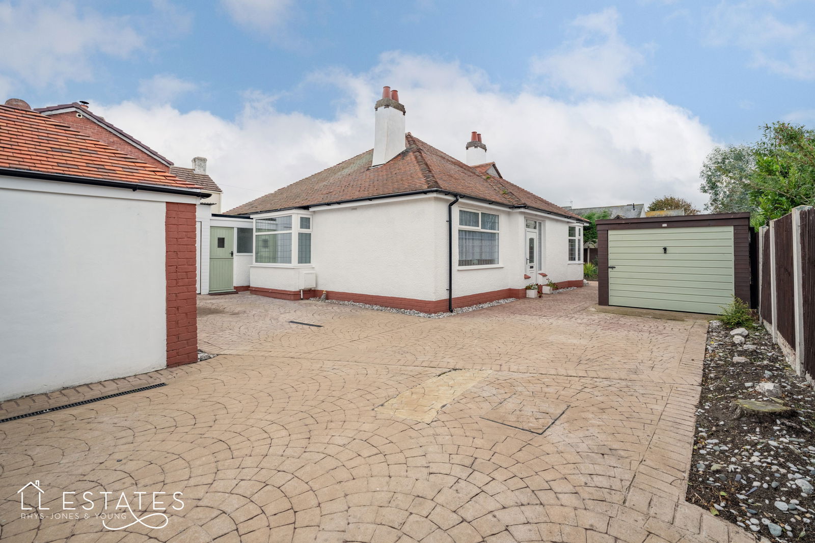3 bed bungalow for sale in Victoria Road, Prestatyn, LL19