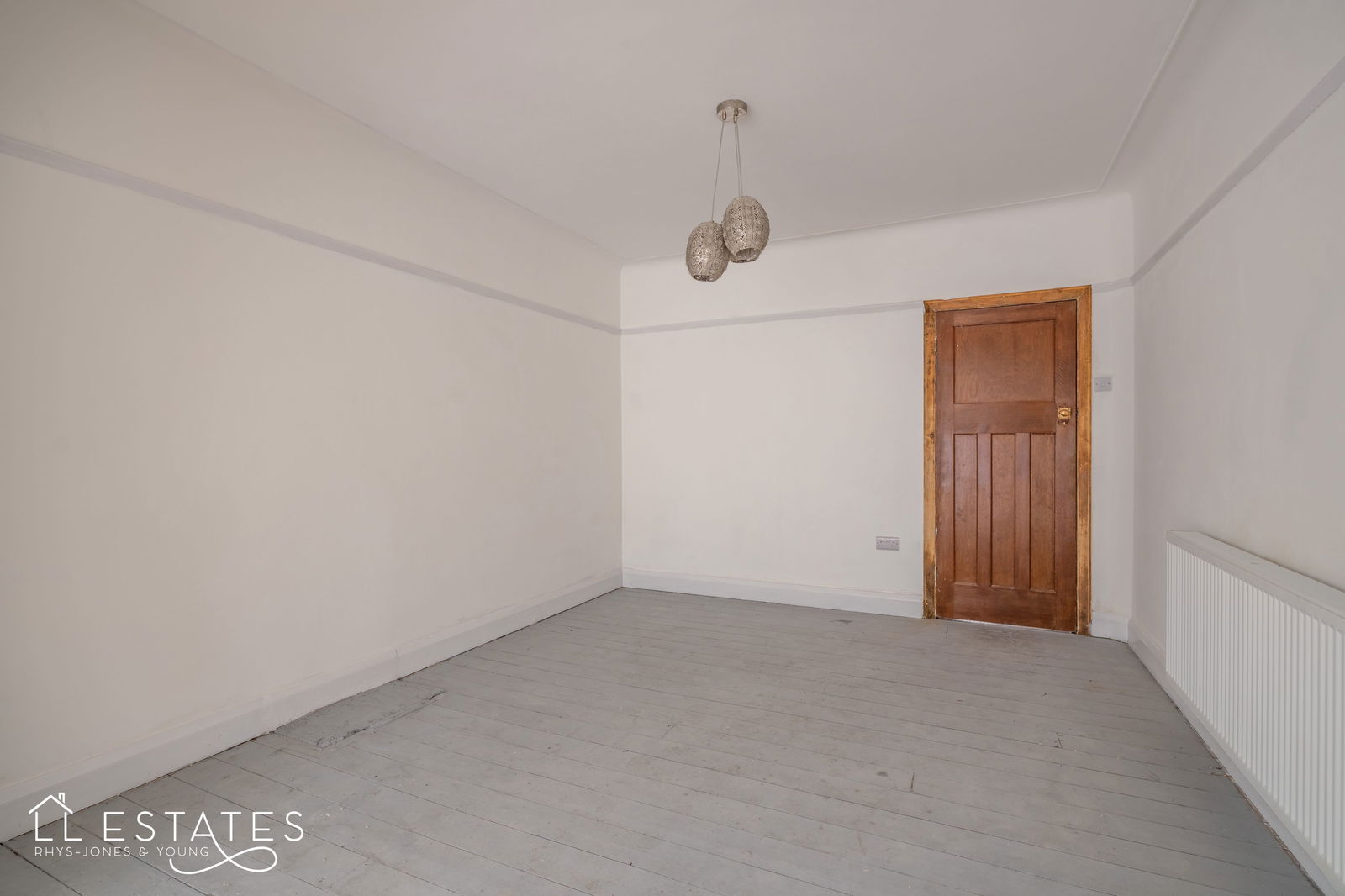 3 bed bungalow for sale in Victoria Road, Prestatyn 3