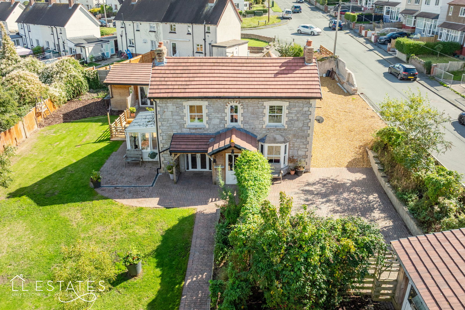 3 bed detached house for sale in Llysfaen Road, Old Colwyn  - Property Image 1