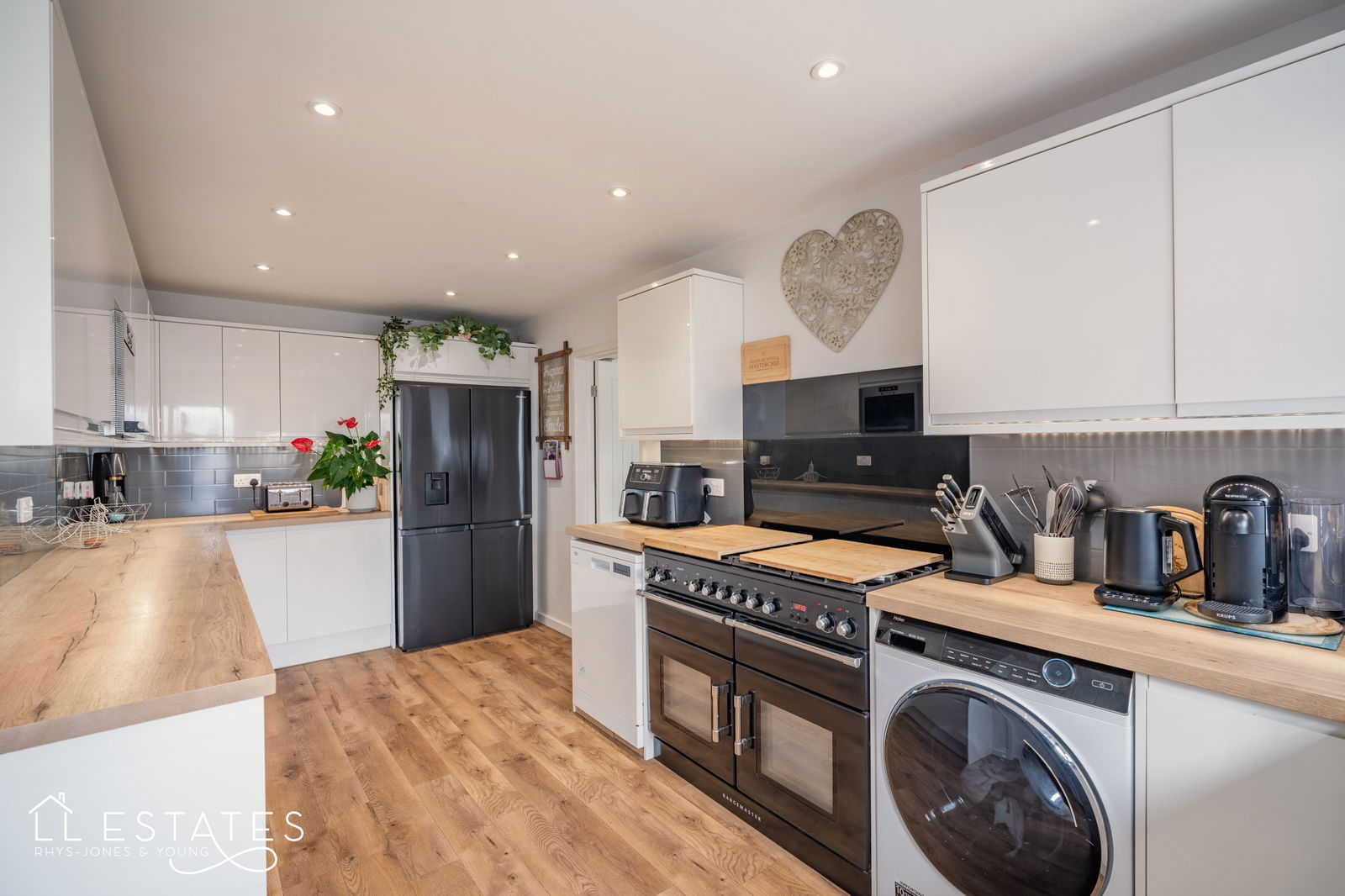 3 bed semi-detached house for sale in Durlston Drive, Prestatyn  - Property Image 2