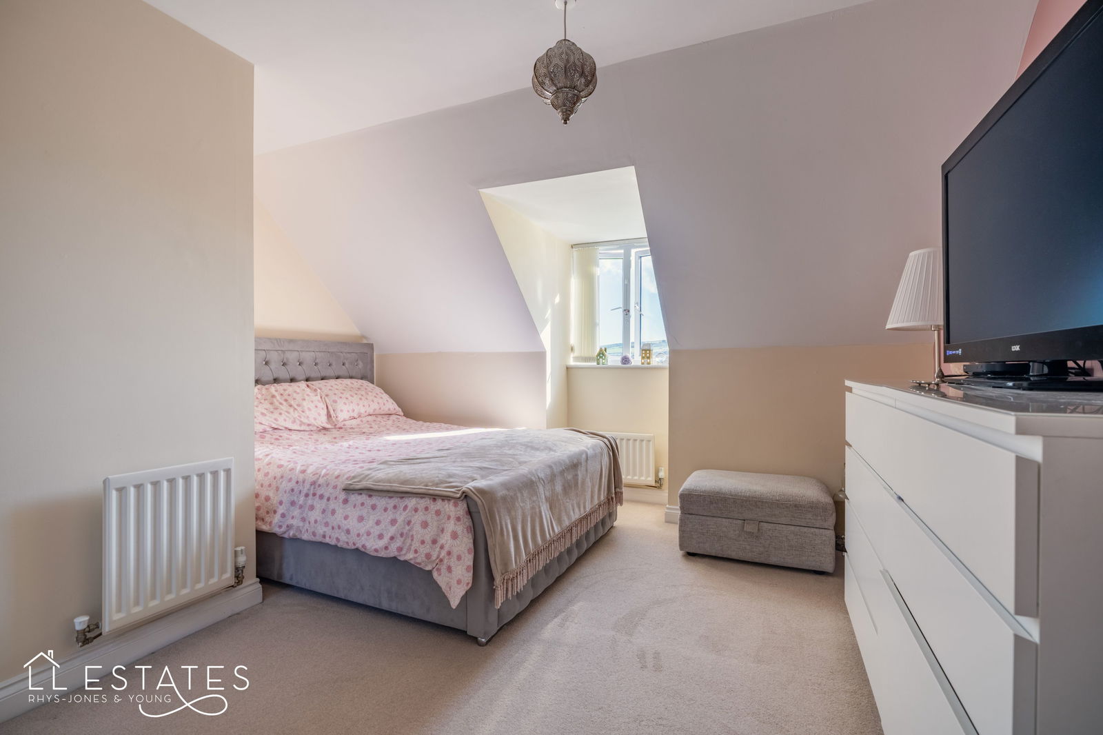3 bed town house for sale in Ffordd Idwal, Prestatyn  - Property Image 8