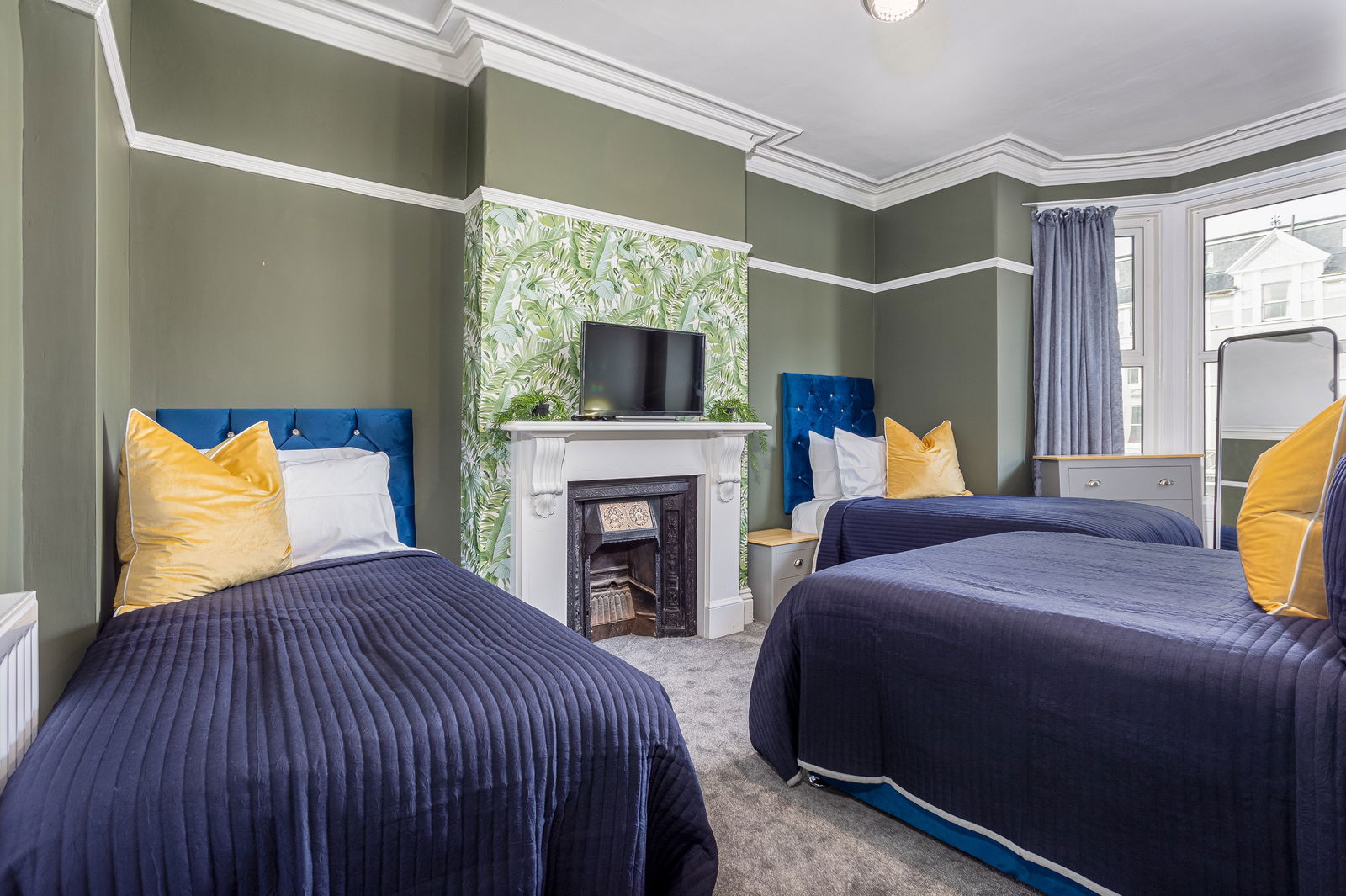 8 bed terraced house for sale in Deganwy Avenue, Llandudno  - Property Image 14