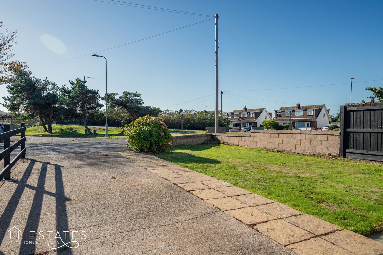 4 bed semi-detached bungalow for sale in Archers Green, Prestatyn 11