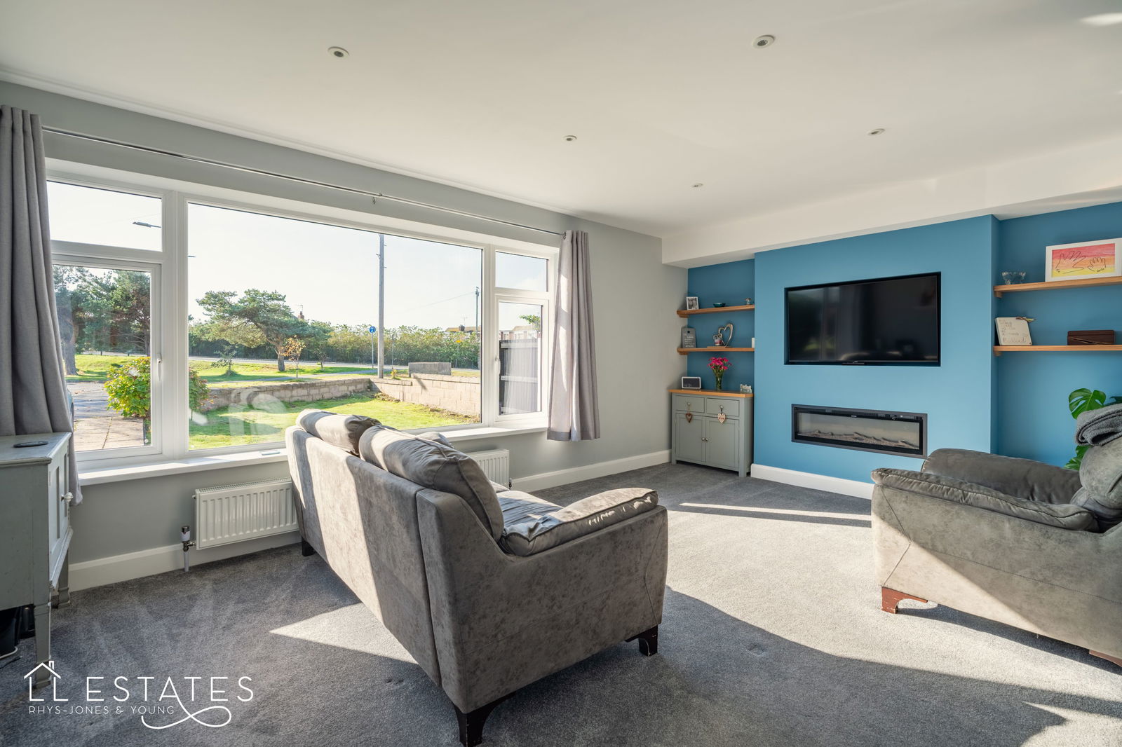 4 bed semi-detached bungalow for sale in Archers Green, Prestatyn 3