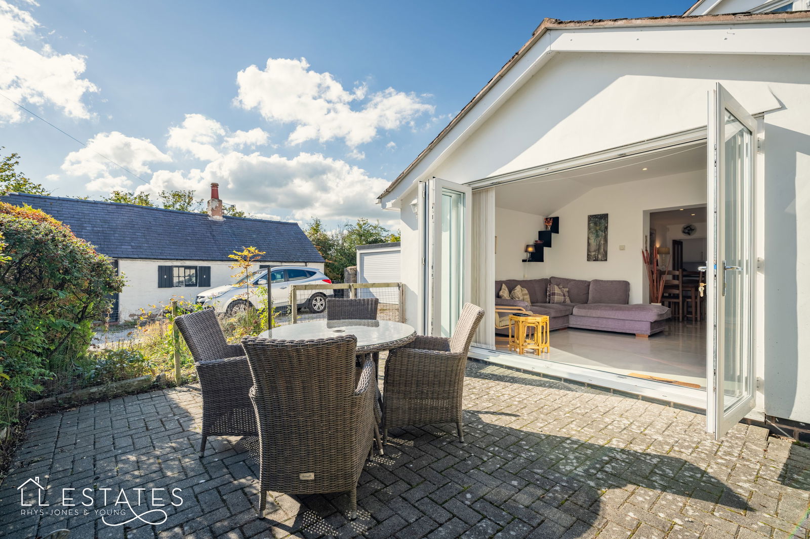 4 bed detached house for sale in Ffordd Bryn Y Garn, Henllan  - Property Image 3