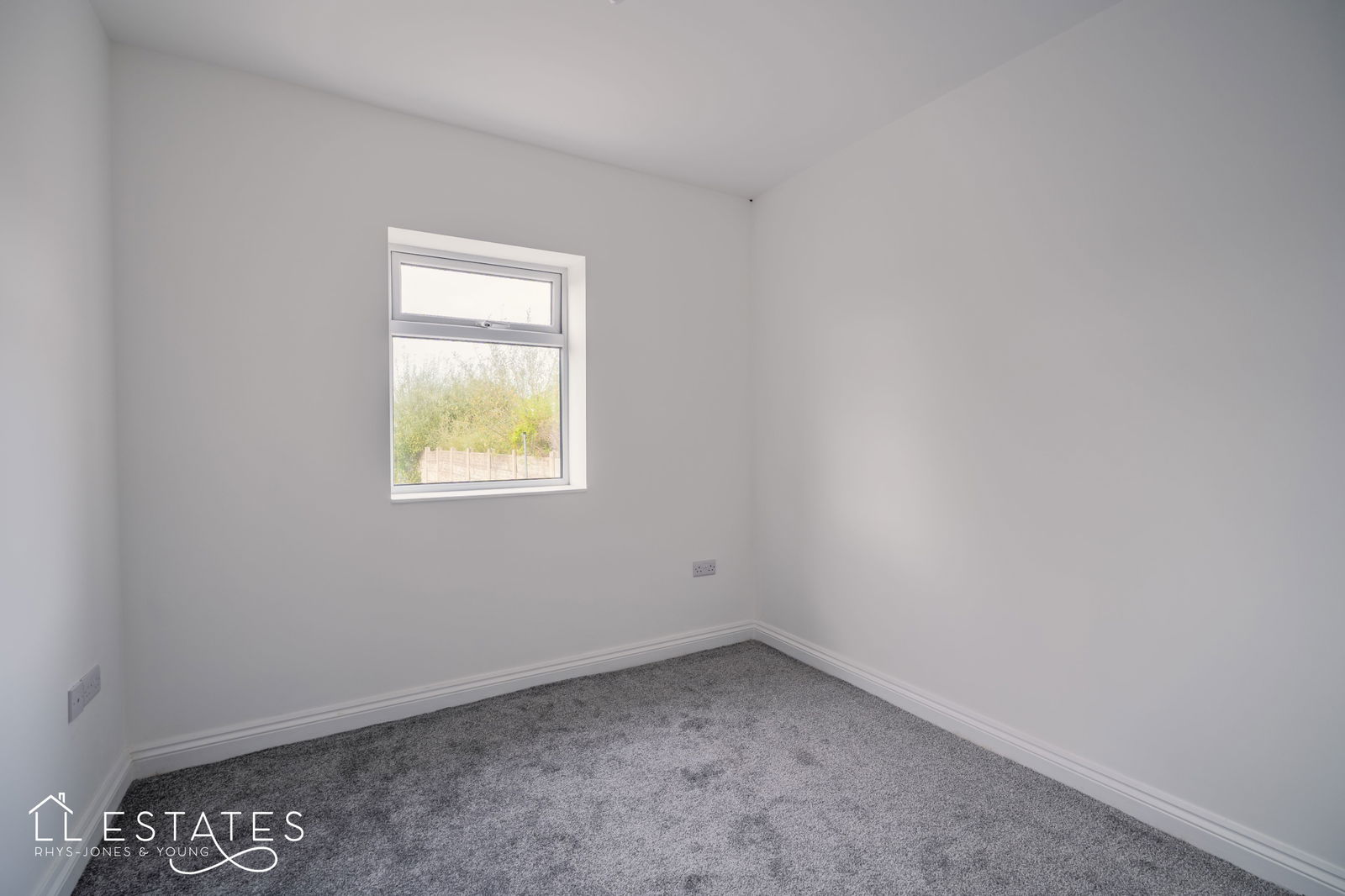 2 bed bungalow for sale in Handsworth Crescent, Rhyl 6