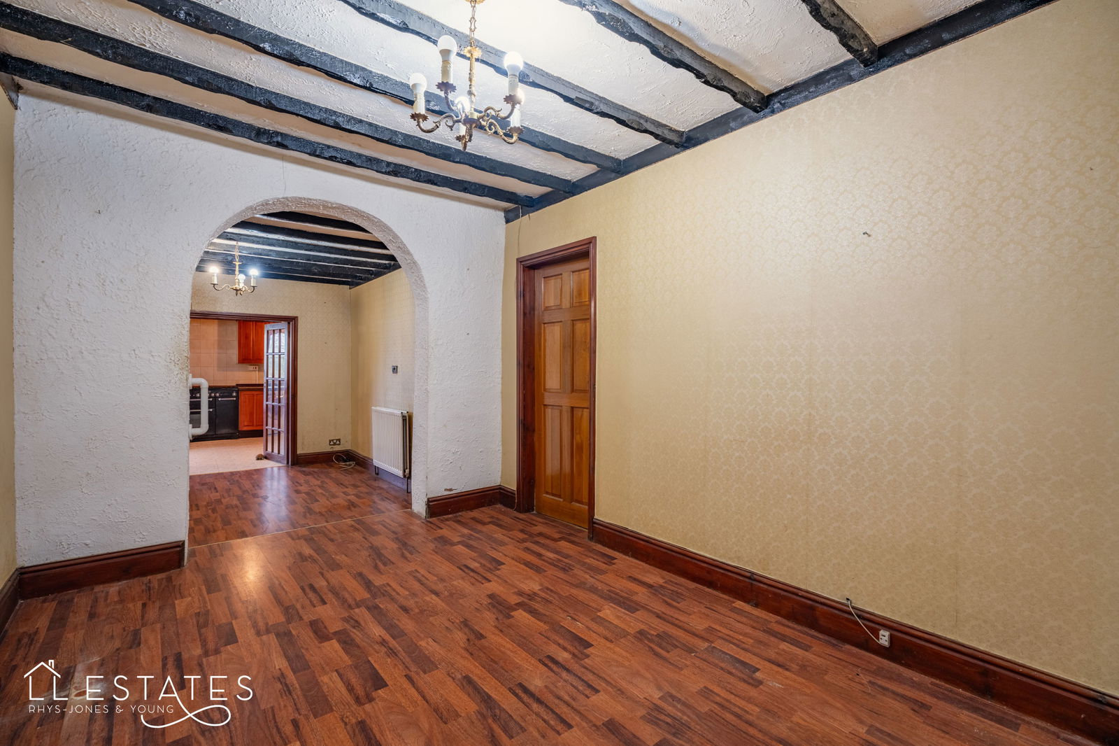 4 bed bungalow for sale in Morfa Avenue, Kinmel Bay  - Property Image 9