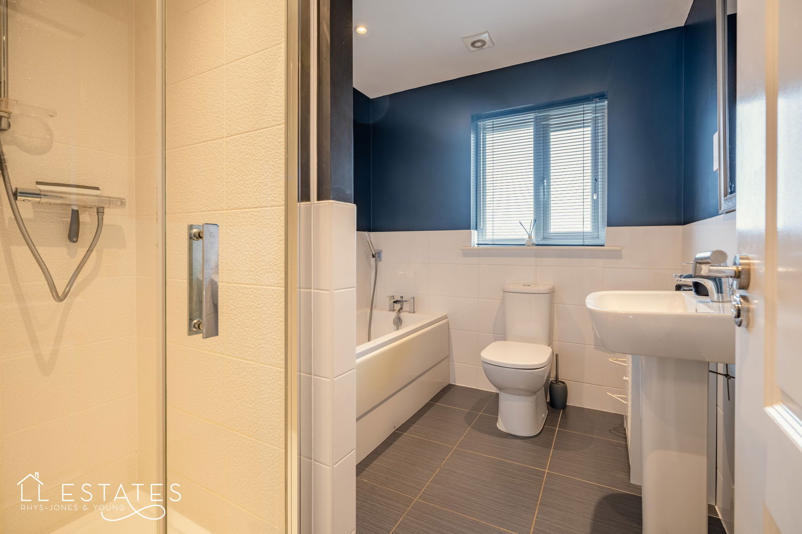 4 bed detached house for sale in Rhodfa Logan, Rhyl 10