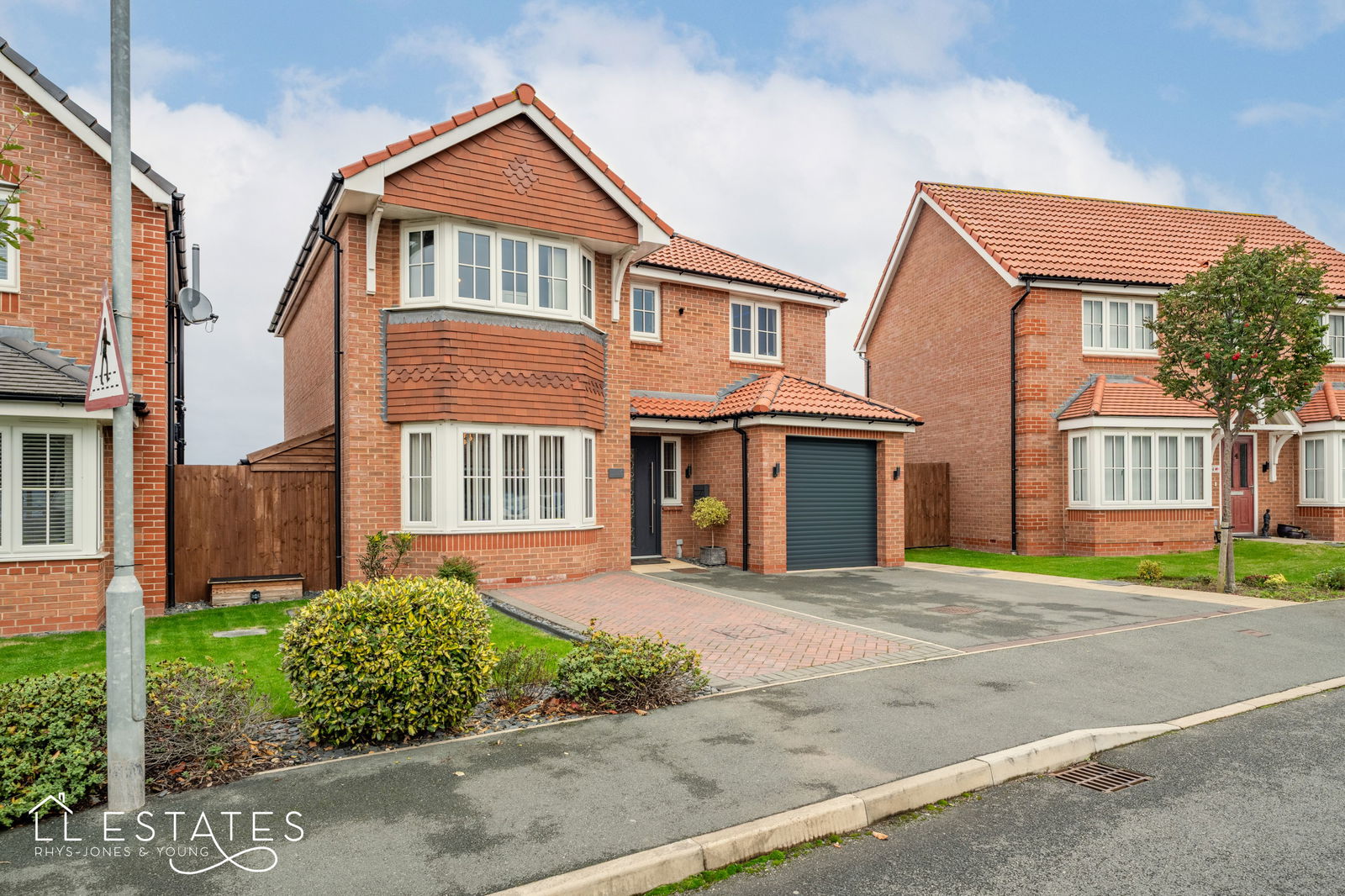4 bed detached house for sale in Rhodfa Logan, Rhyl  - Property Image 1