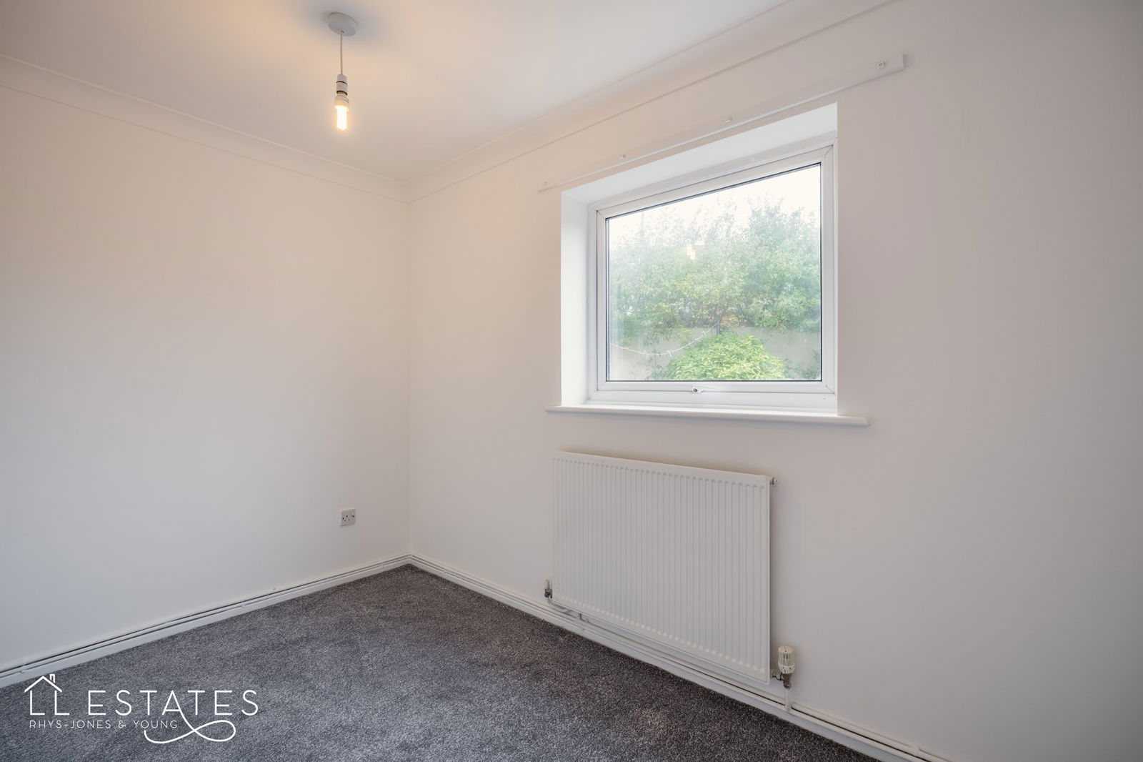 2 bed apartment for sale in Llys Alwen, Rhyl  - Property Image 5