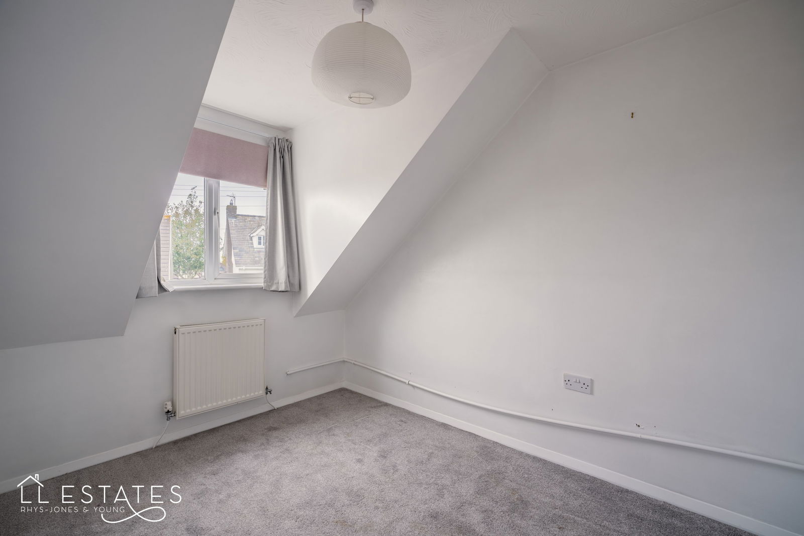 2 bed terraced house for sale in Sarn Road, Trelogan  - Property Image 5