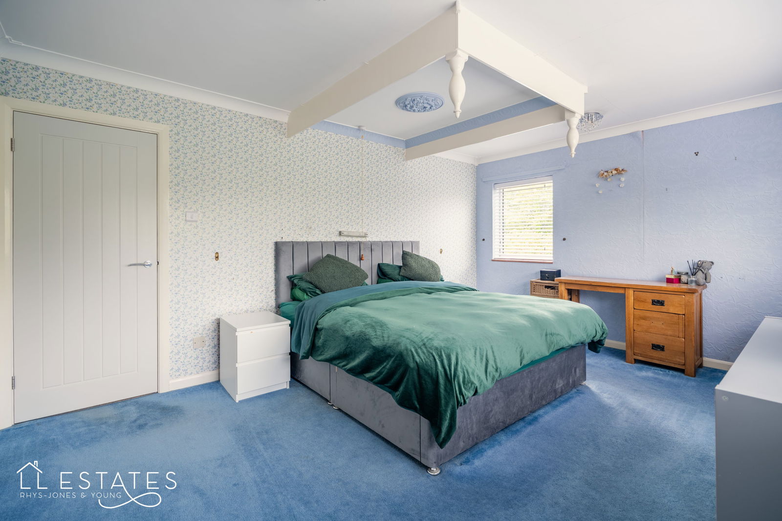 5 bed detached house for sale in Mount Road, St. Asaph  - Property Image 7