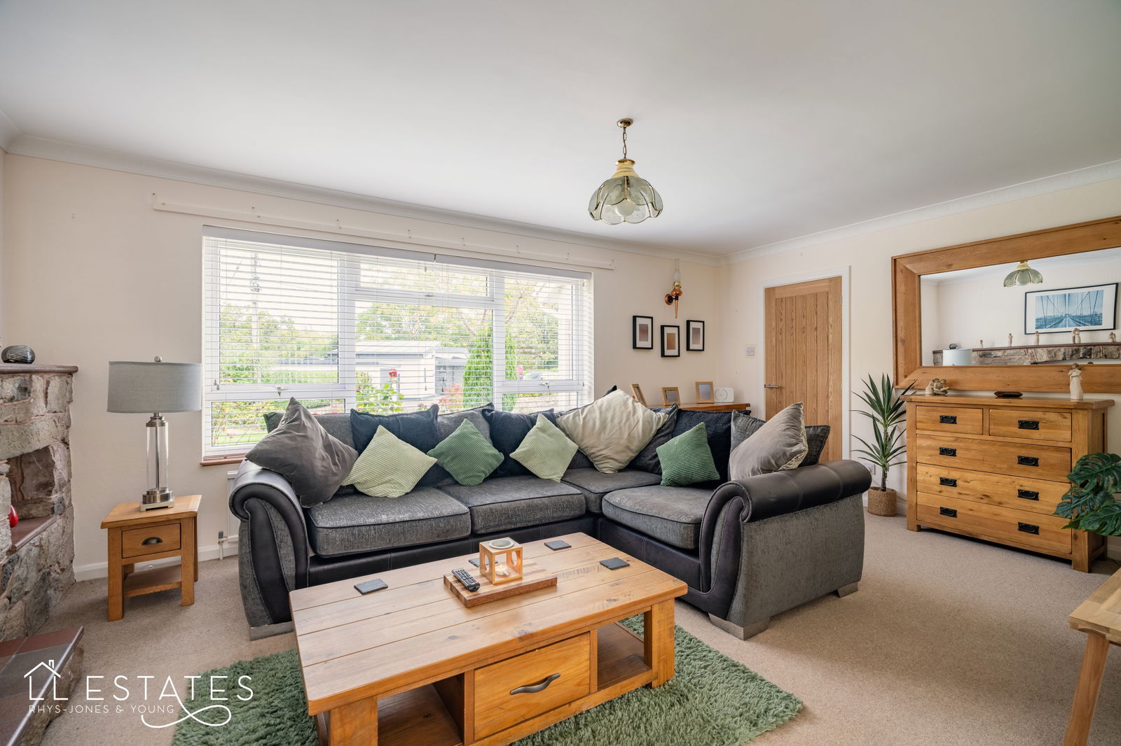 5 bed detached house for sale in Mount Road, St. Asaph 3