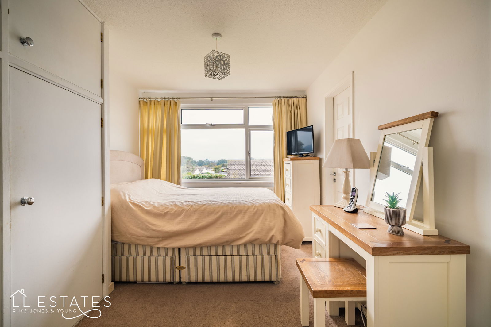 4 bed detached house for sale in Bryn Cwnin Road, Rhyl 10