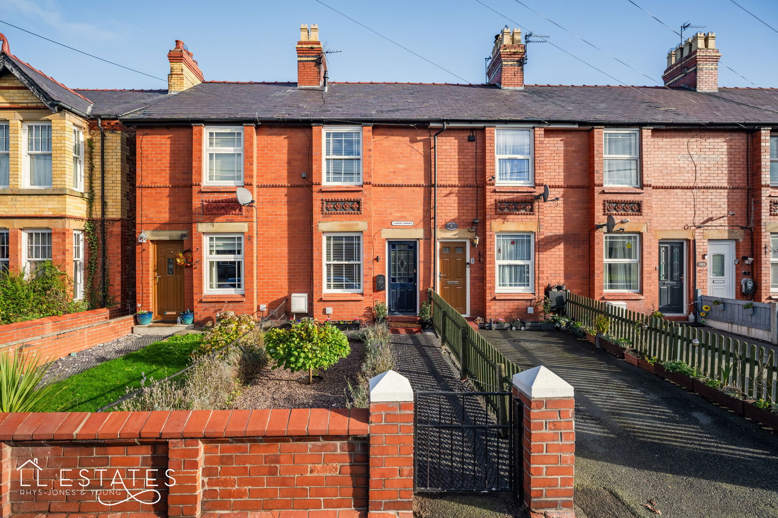 2 bed terraced house for sale in Princes Road, Rhyl  - Property Image 1