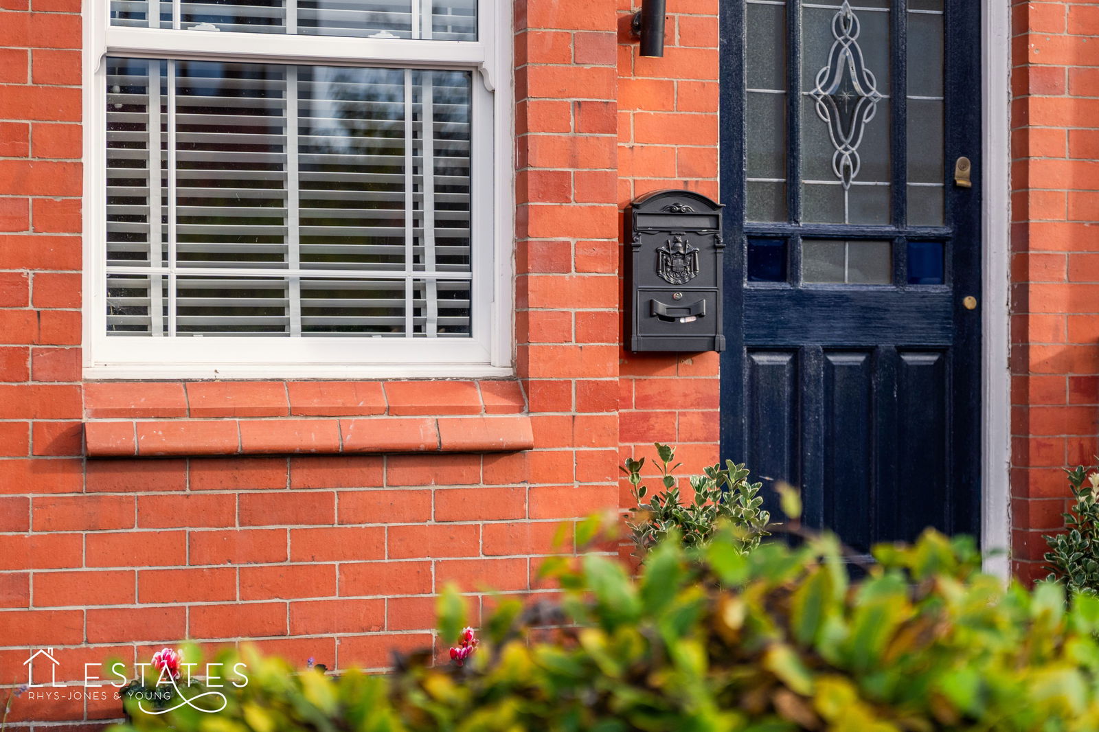2 bed terraced house for sale in Princes Road, Rhyl  - Property Image 2