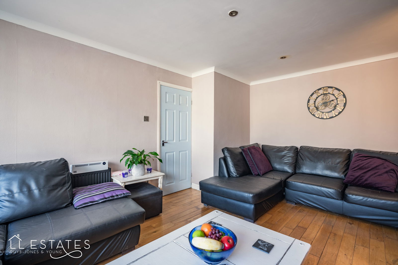 3 bed semi-detached bungalow for sale in Plastirion, Abergele  - Property Image 4