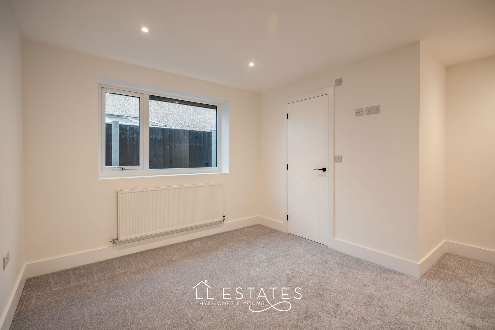 2 bed semi-detached bungalow for sale in Seabank Drive, Prestatyn 6