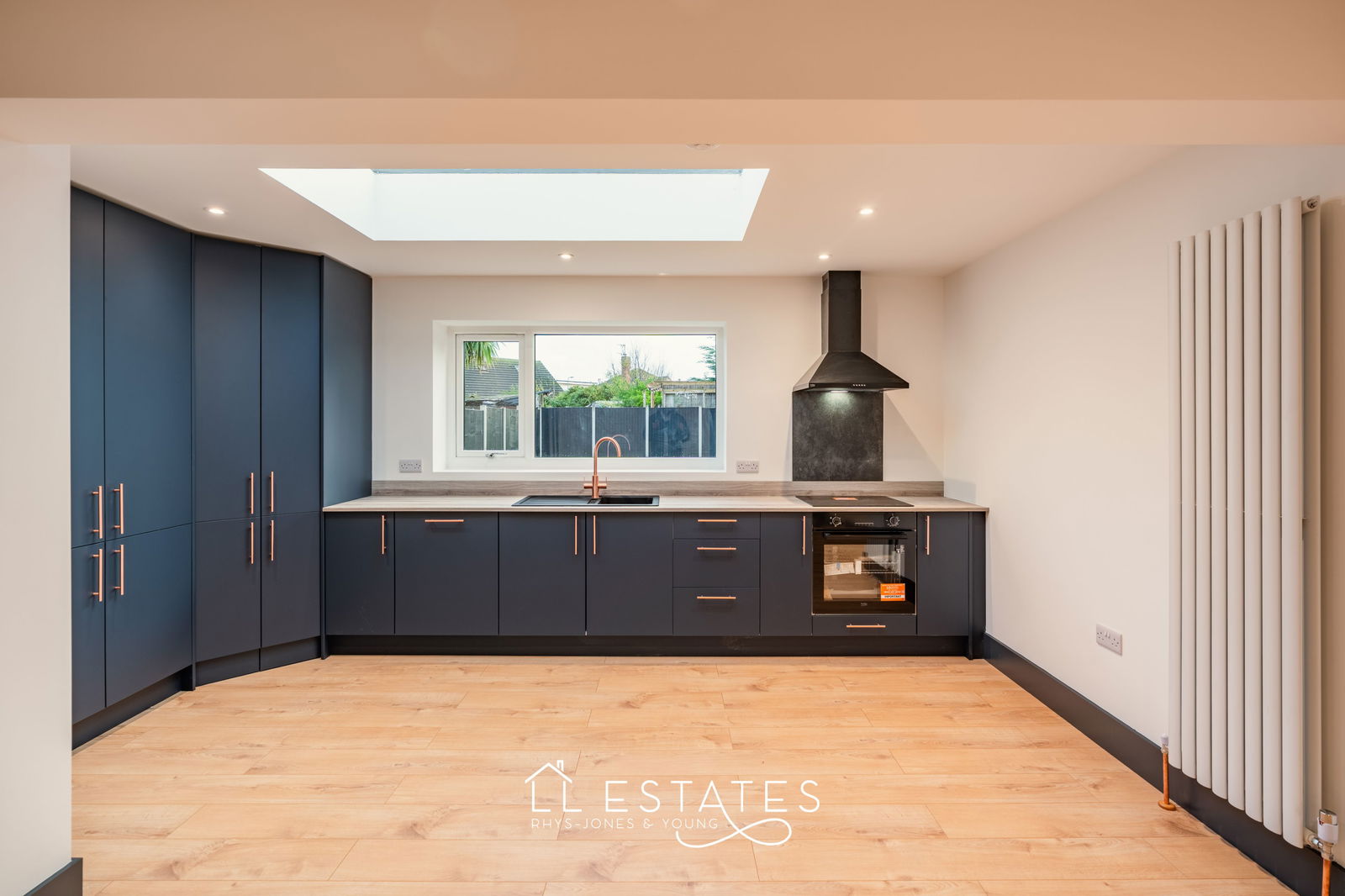 2 bed semi-detached bungalow for sale in Seabank Drive, Prestatyn 2