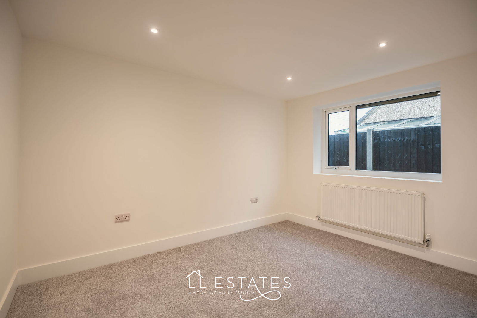 2 bed semi-detached bungalow for sale in Seabank Drive, Prestatyn 5