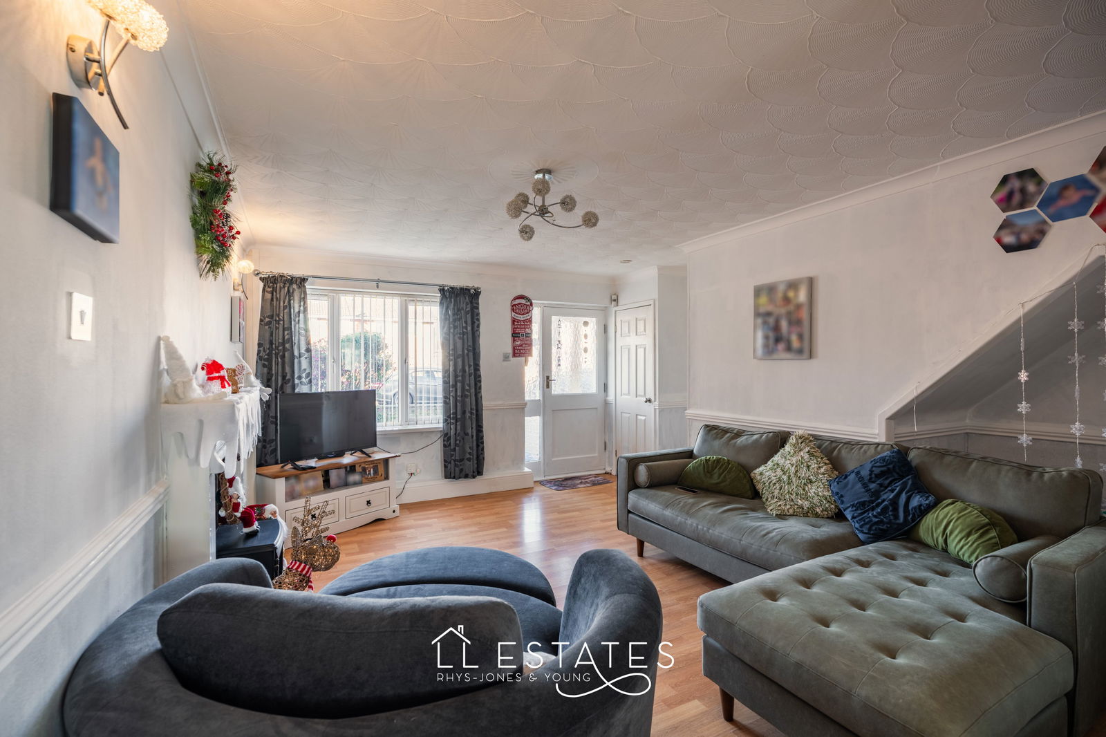 4 bed semi-detached house for sale in Lon Tilsli, Prestatyn  - Property Image 3