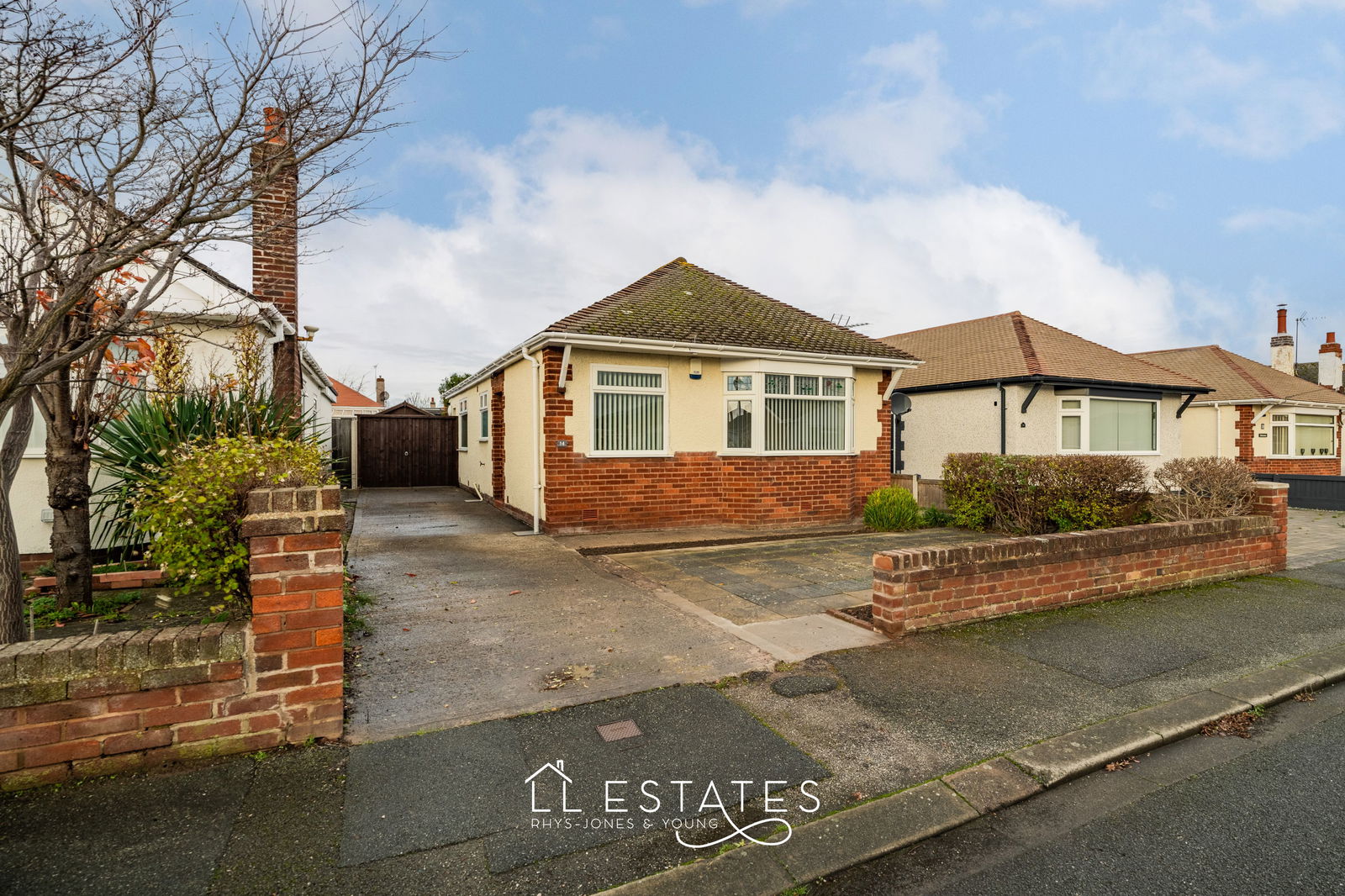 3 bed bungalow for sale in Patrick Avenue, Rhyl, LL18