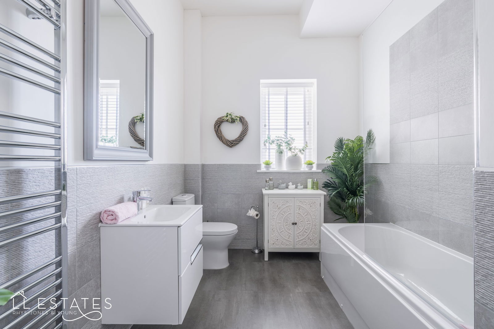 3 bed terraced house for sale in Rhodfa Tegid, St. Asaph  - Property Image 11