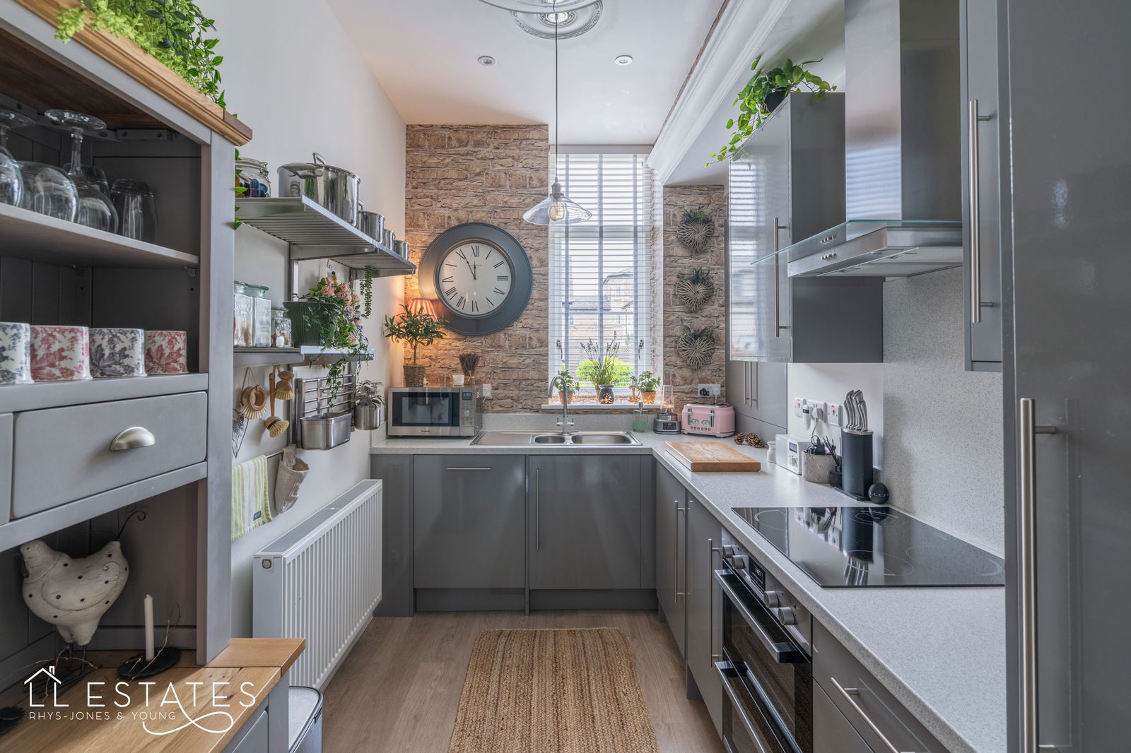 3 bed terraced house for sale in Rhodfa Tegid, St. Asaph  - Property Image 6