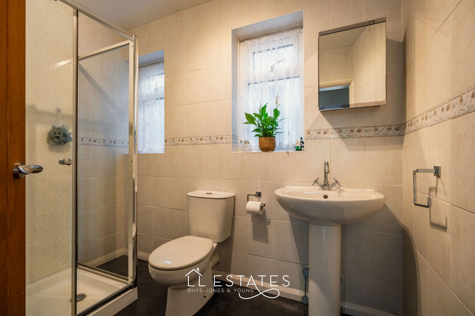 2 bed bungalow for sale in Green Lanes, Prestatyn 7