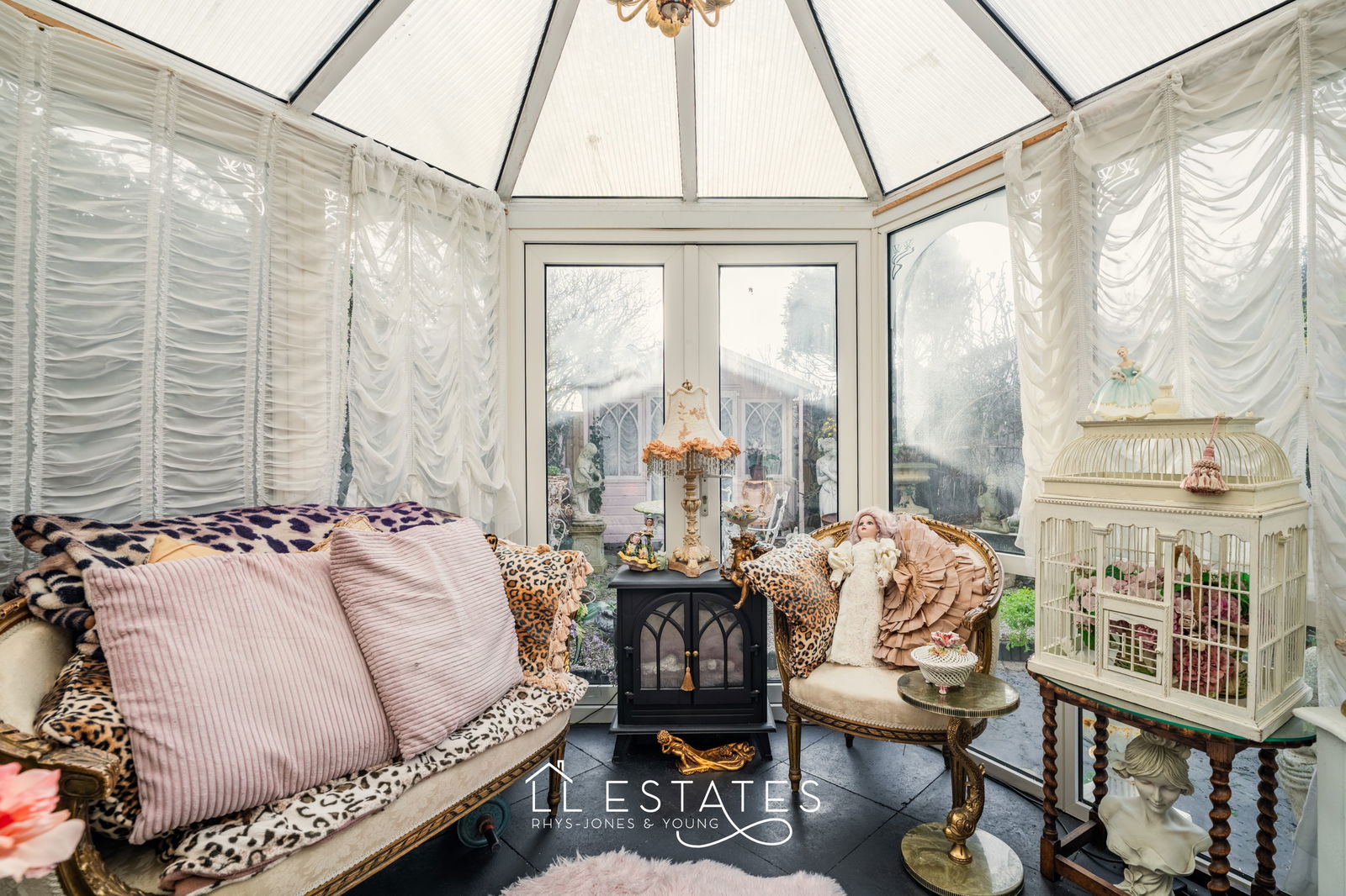 2 bed detached house for sale in Heol Y Fedwen, Belgrano 8