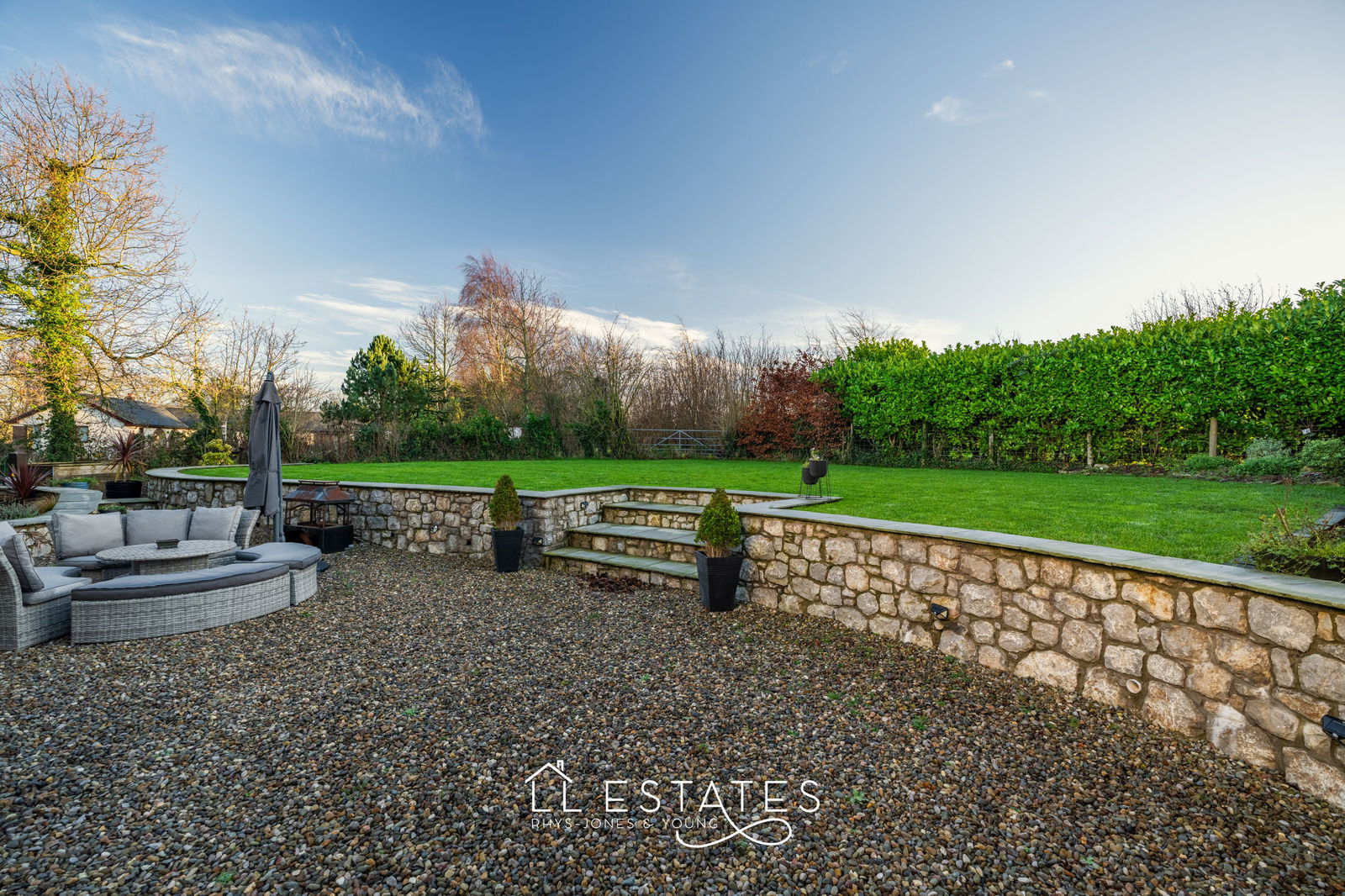 5 bed detached house for sale, Lloc 25