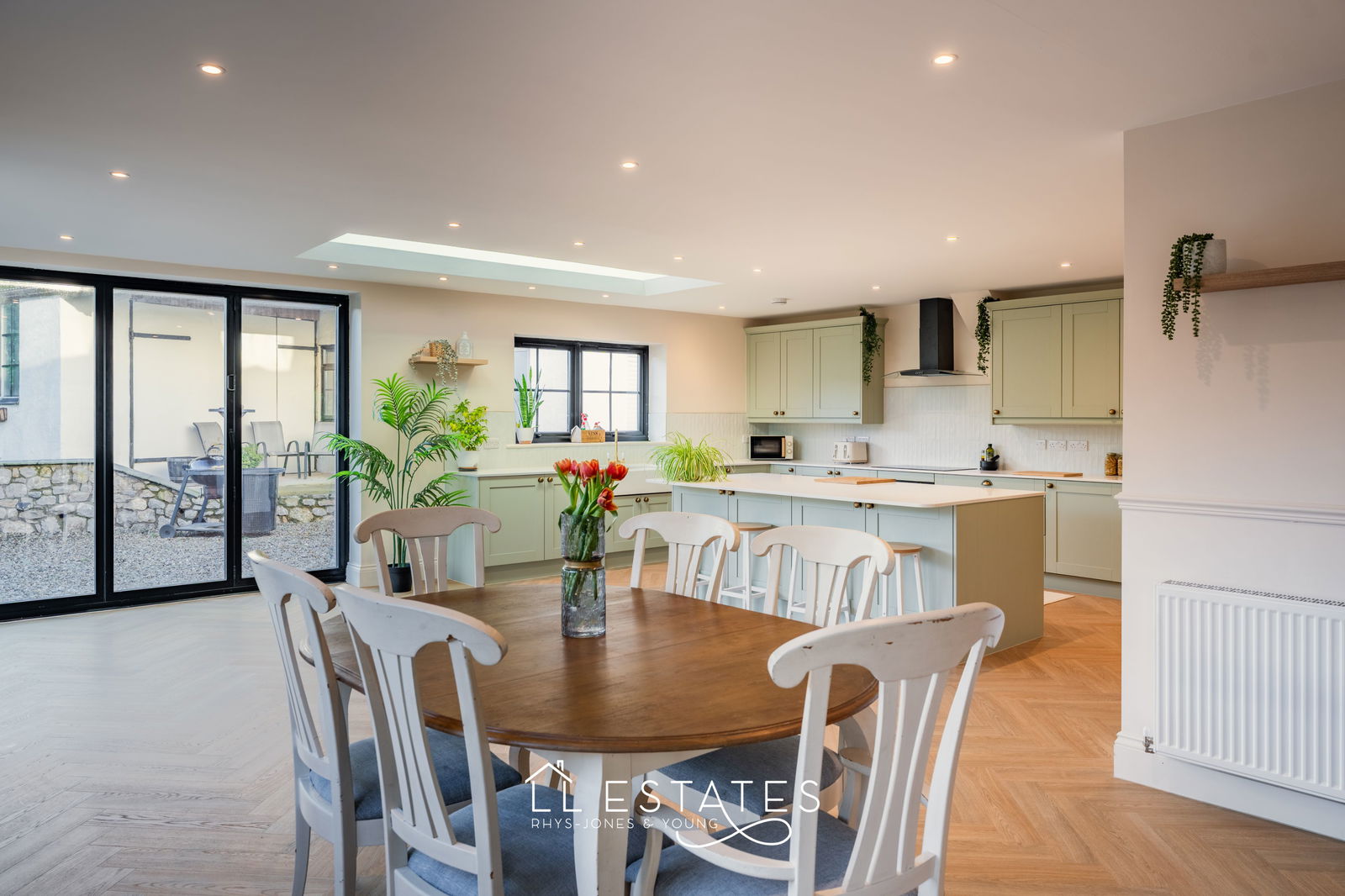 5 bed detached house for sale, Lloc  - Property Image 8