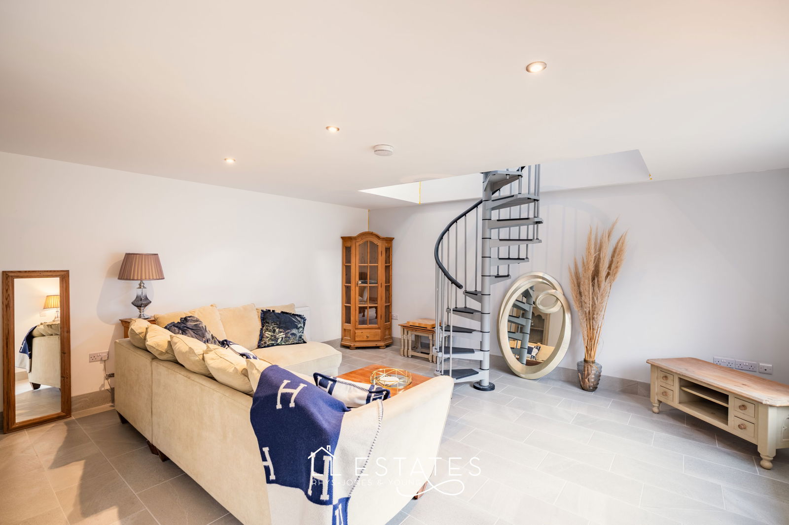 4 bed bungalow for sale in Ogwen Avenue, Kinmel Bay, LL18 5ER 18