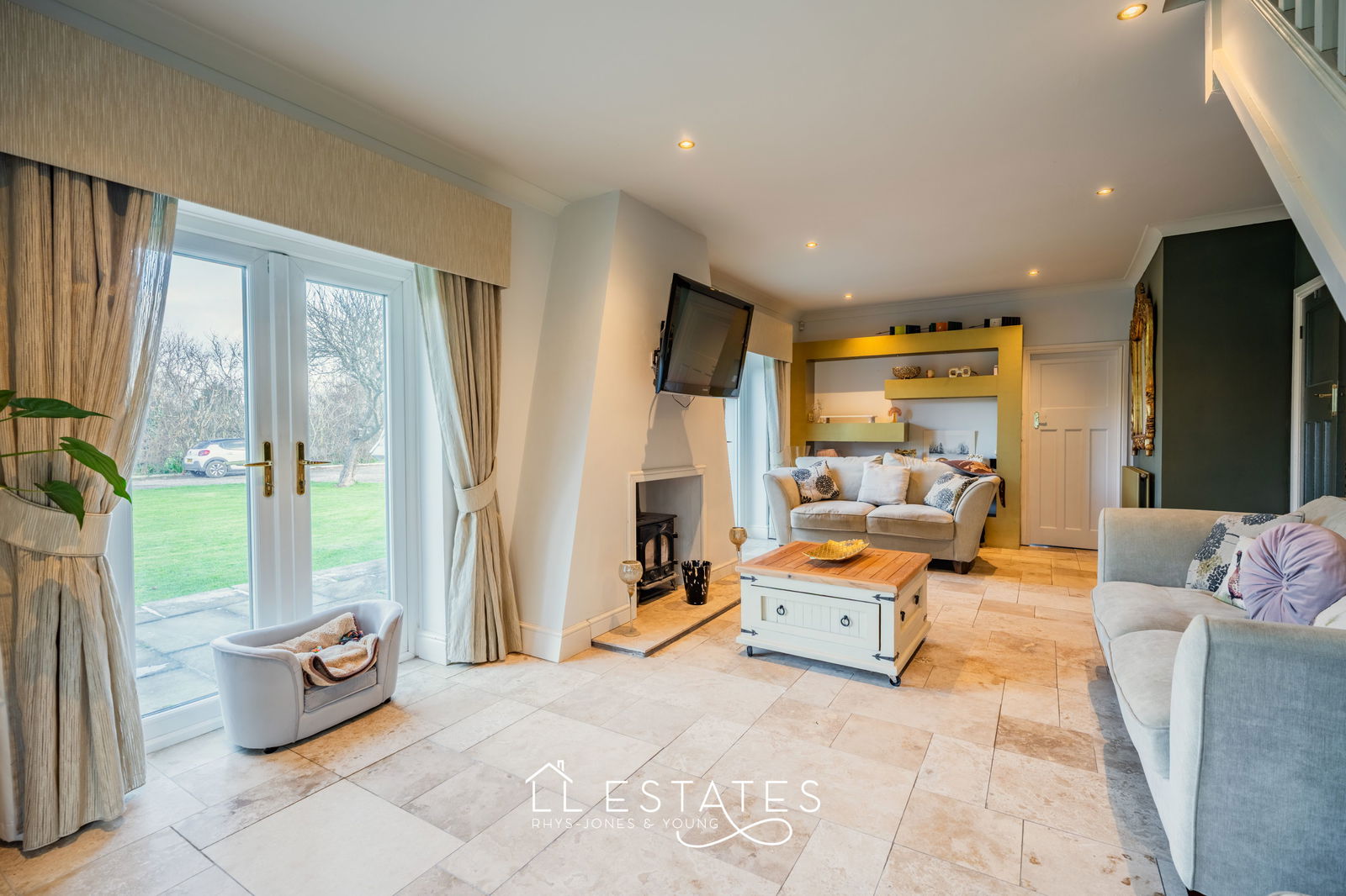 4 bed bungalow for sale in Ogwen Avenue, Kinmel Bay, LL18 5ER 9