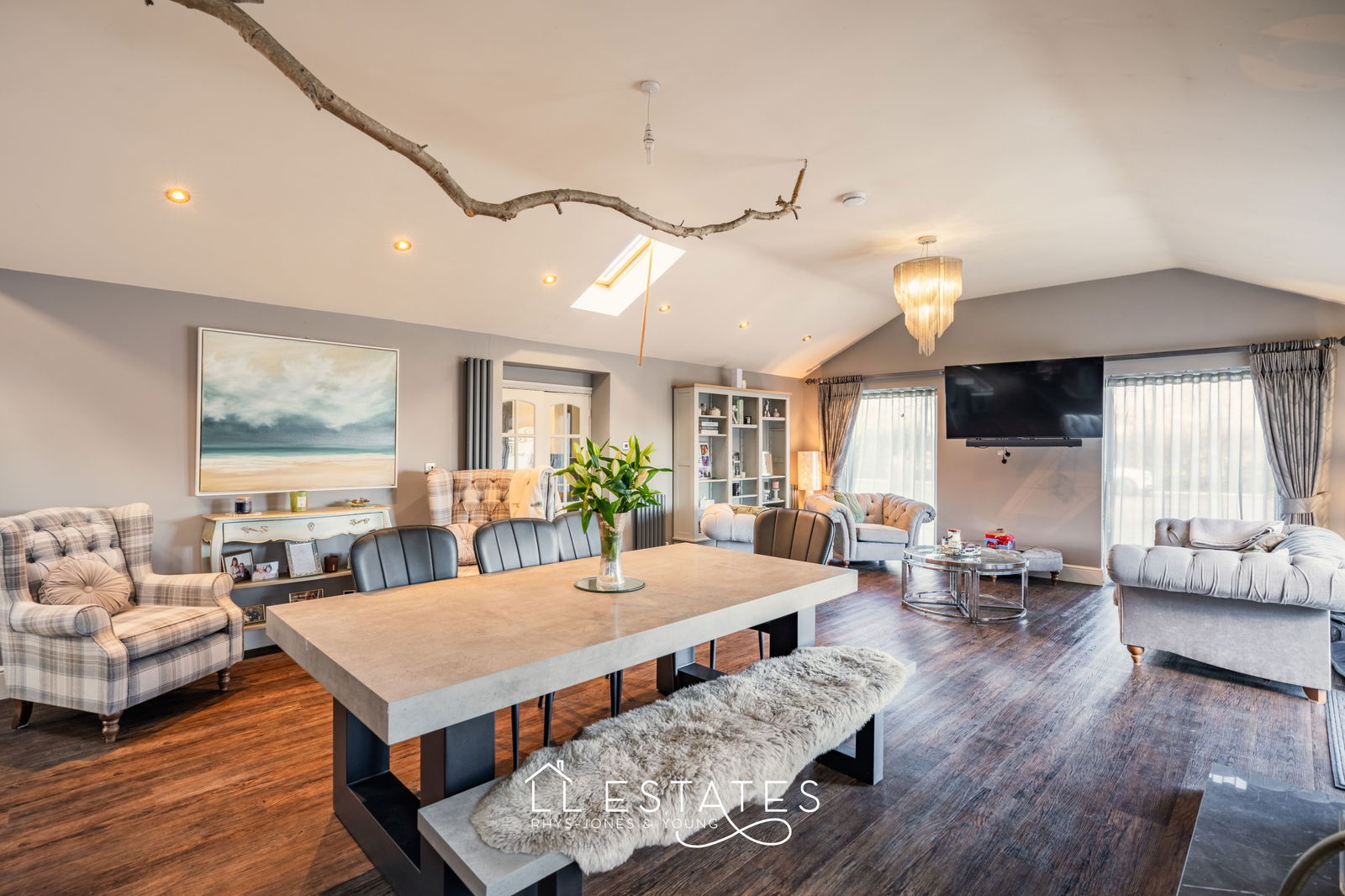 4 bed bungalow for sale in Ogwen Avenue, Kinmel Bay, LL18 5ER  - Property Image 3